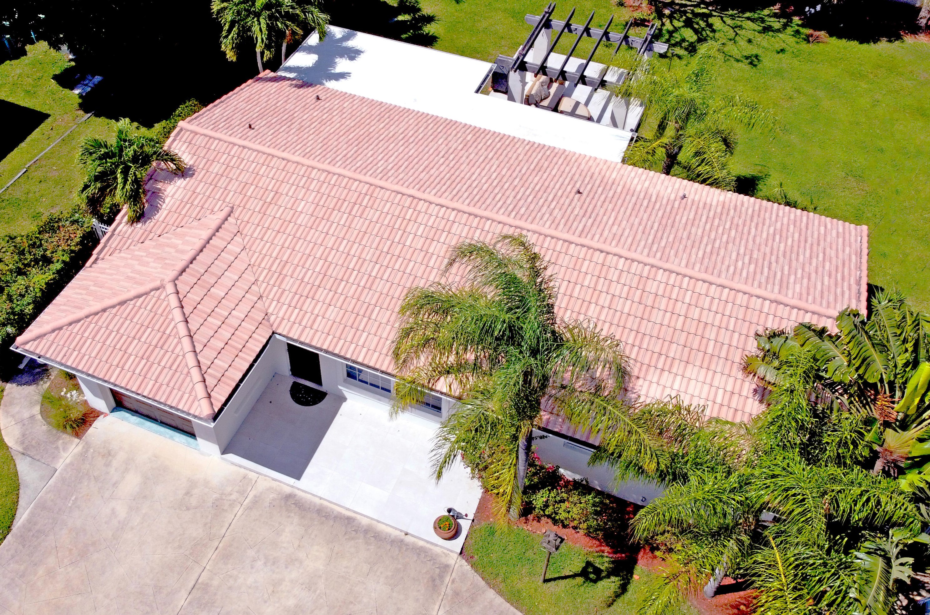 2031 Pleasant Dr, West Palm Beach, FL 33408