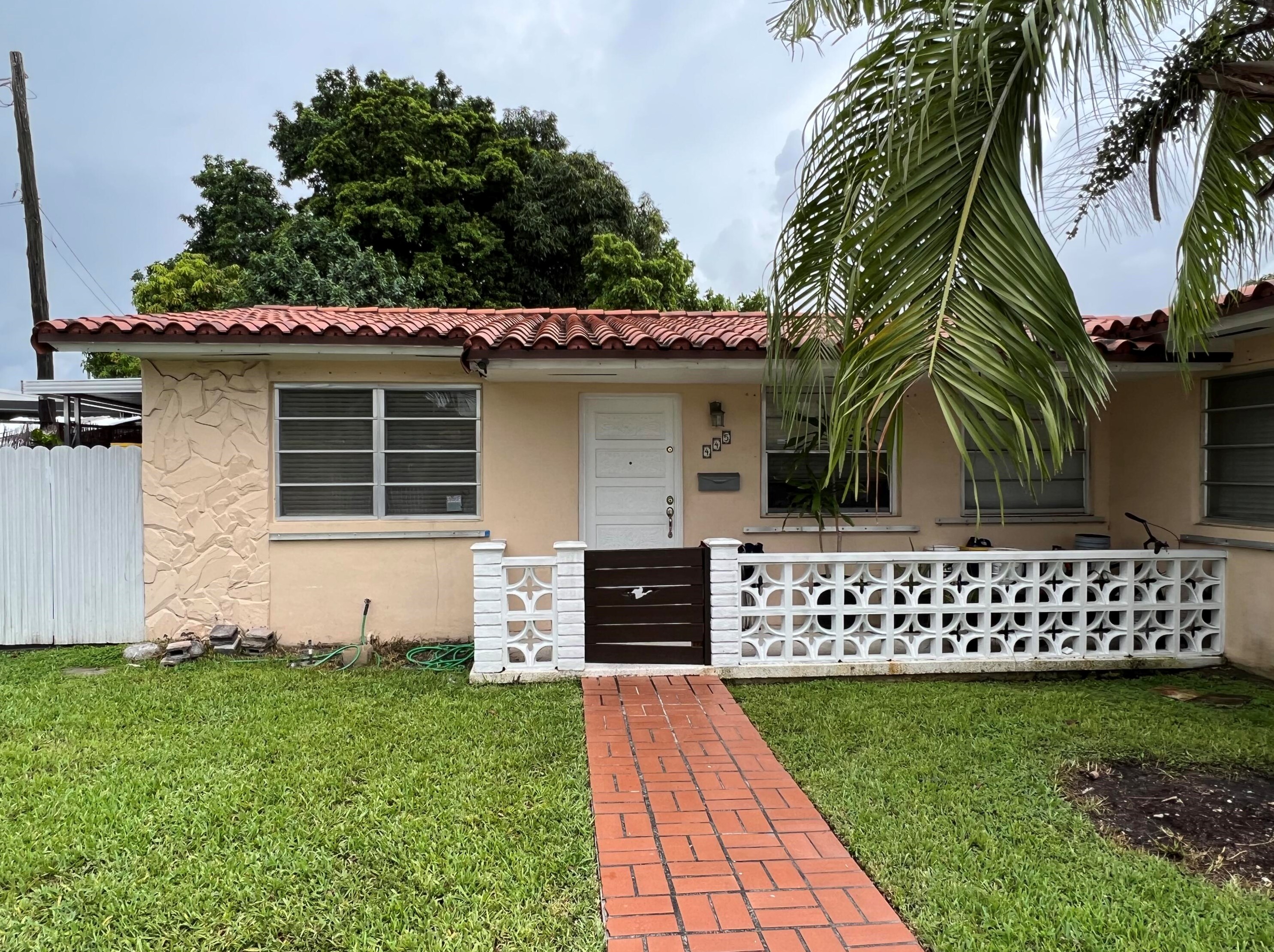 445 36th Ave, Miami, FL 33135-2533