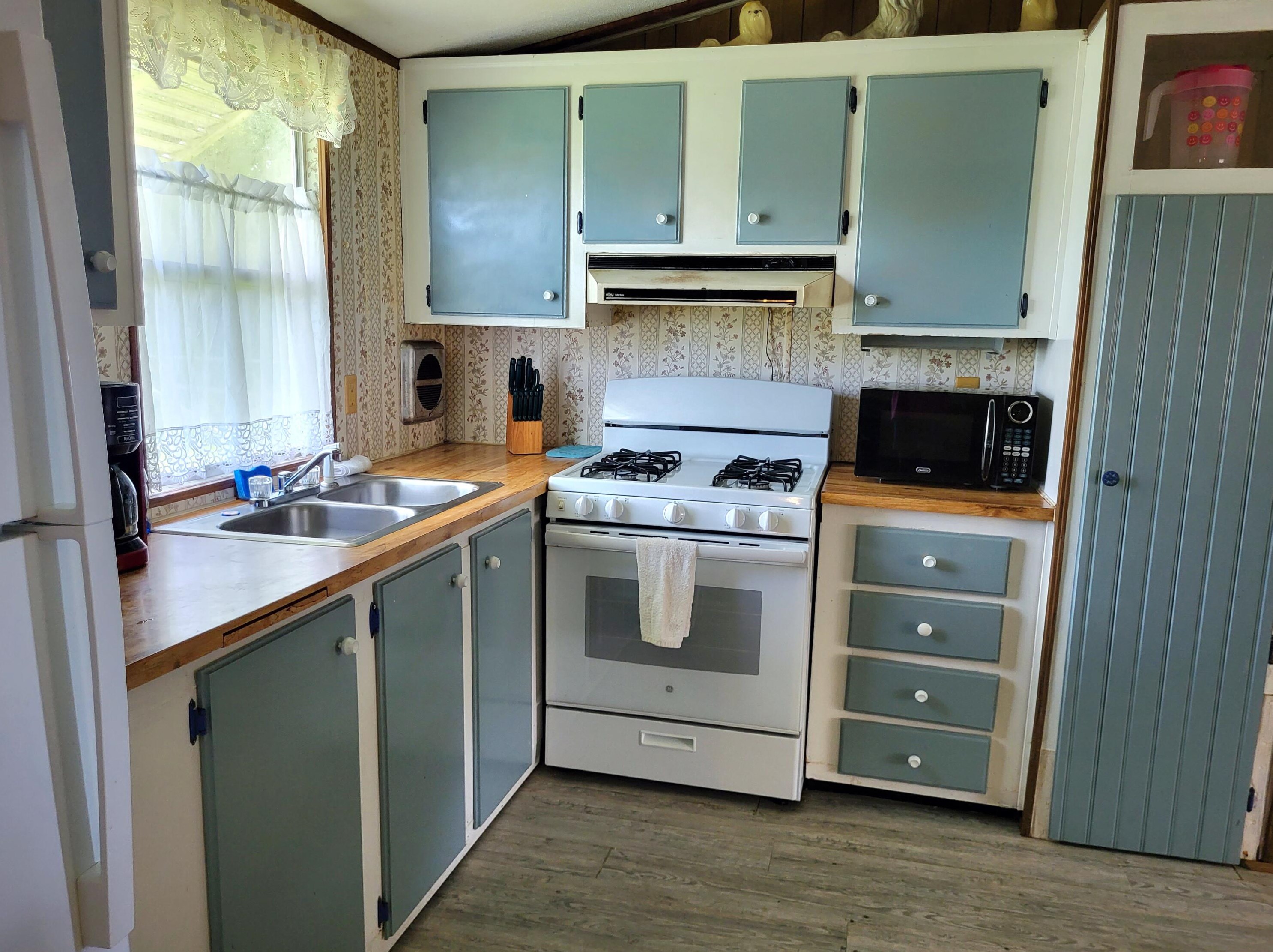 1031 Lk Dr, Okeechobee FL 34974-0299 exterior