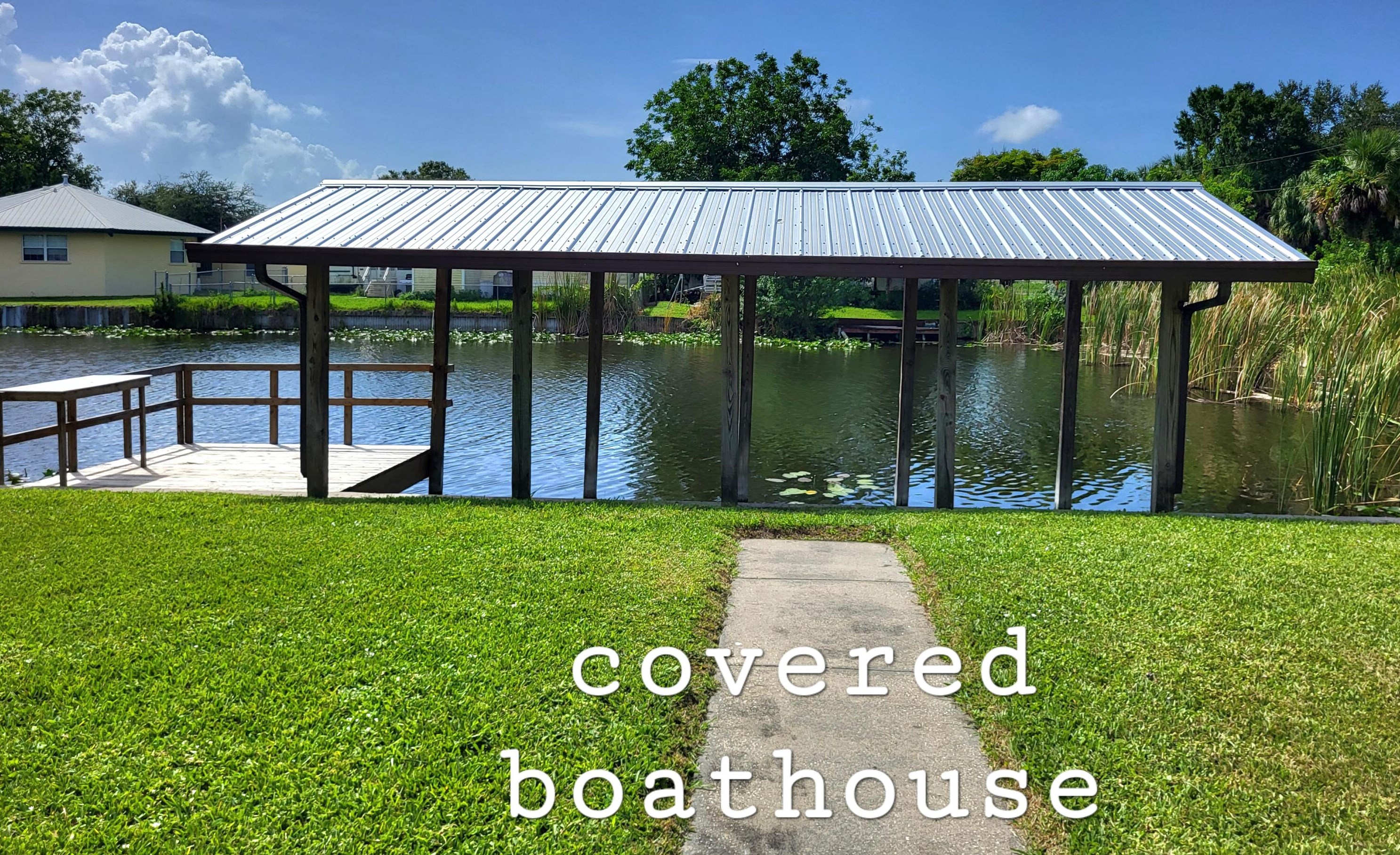 1031 Lk Dr, Okeechobee FL 34974-0299 exterior