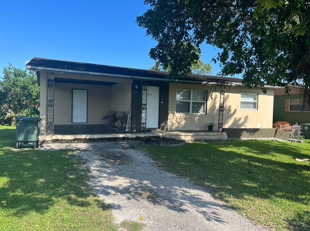 573 Sw 11th St, Belle Glade, FL 33430
