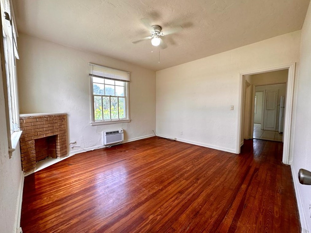 2016 Broward Ave #2, West Palm Beach, FL 33407