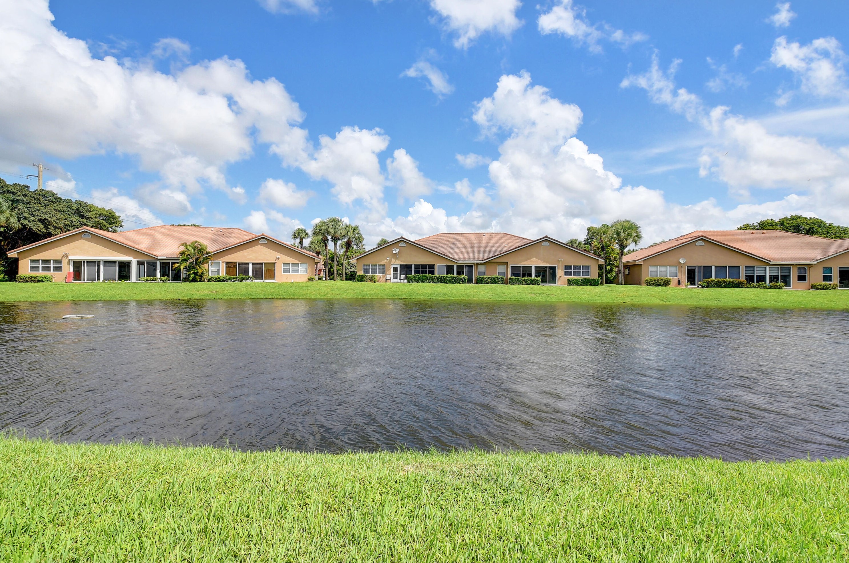 10981 Lakemore Ln, Boca Raton, FL 33498-1538