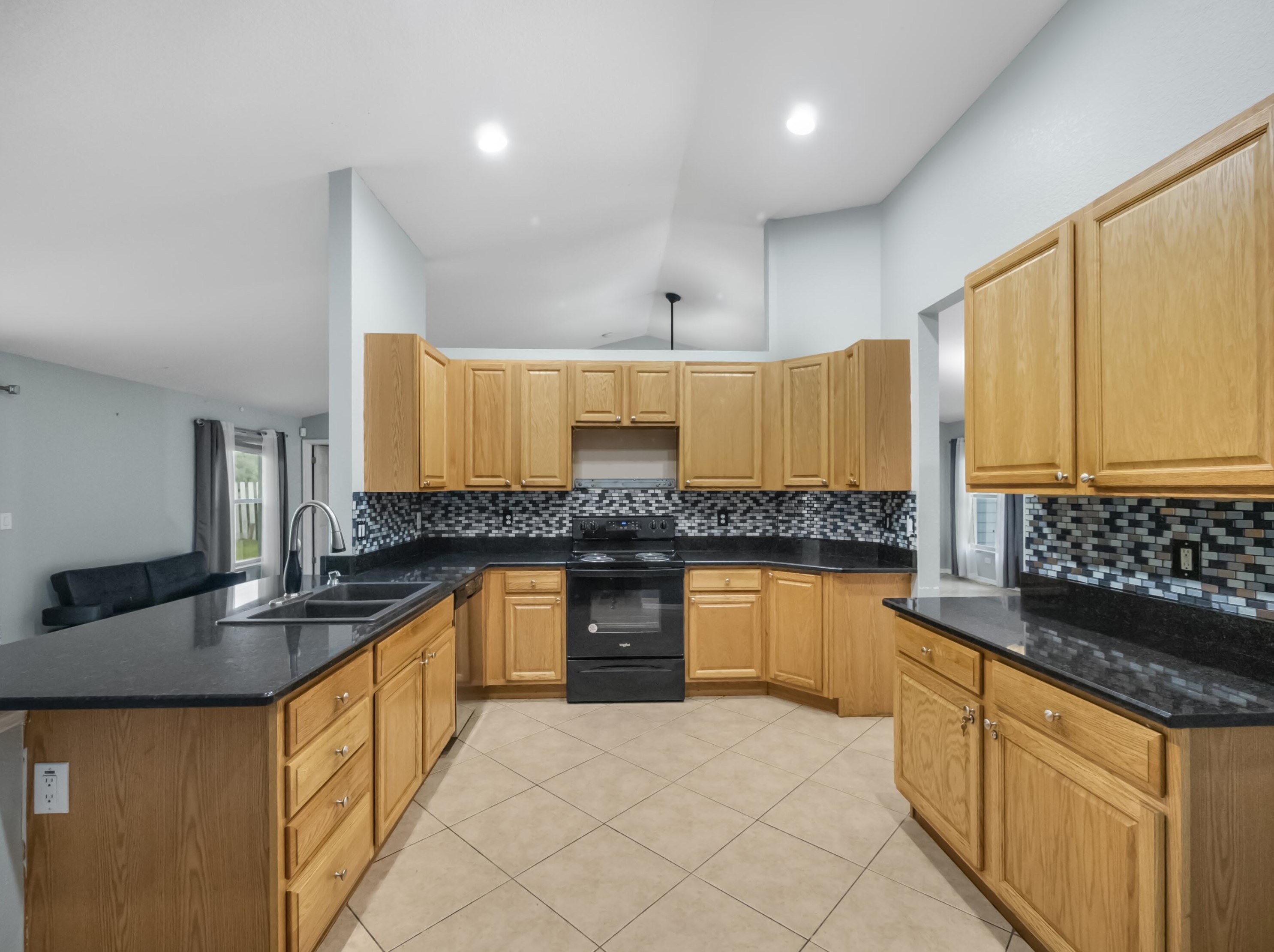 1036 Sw Dilido Ln, Fort Pierce, FL 34953