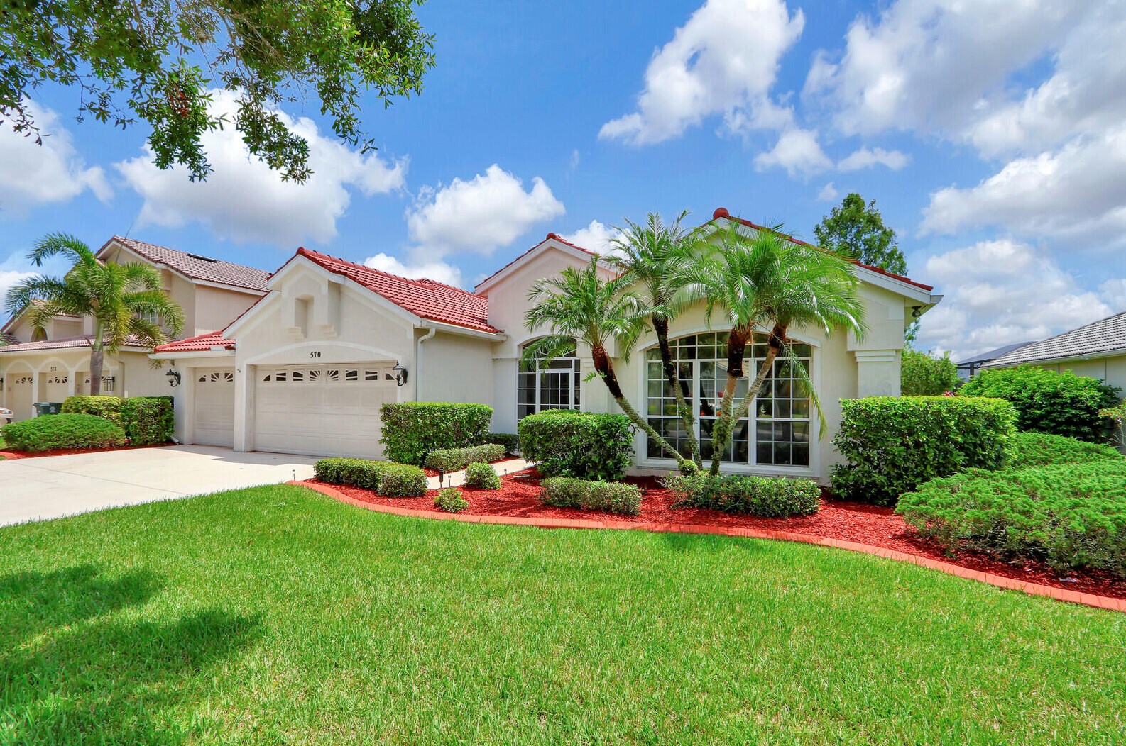 570 Sw Romora Bay, Fort Pierce, FL 34986