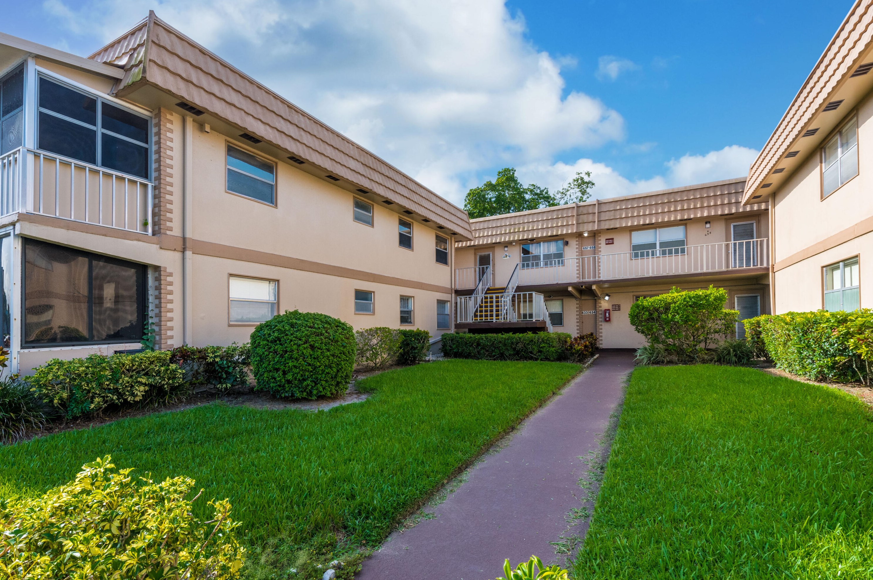 657 Brittany N, Delray Beach, FL 33446