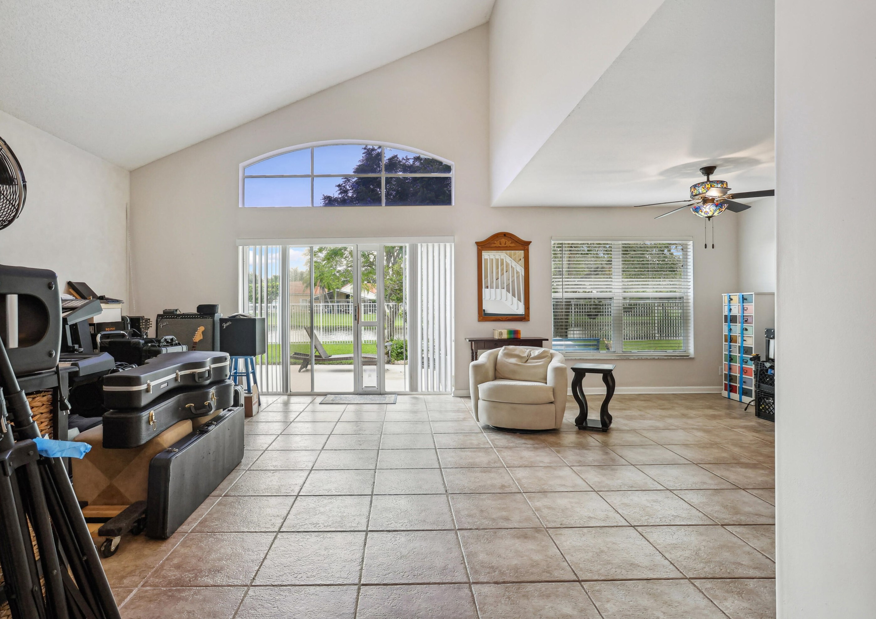 6006 Las Colinas Cir, Lake Worth FL 33463-6560 exterior