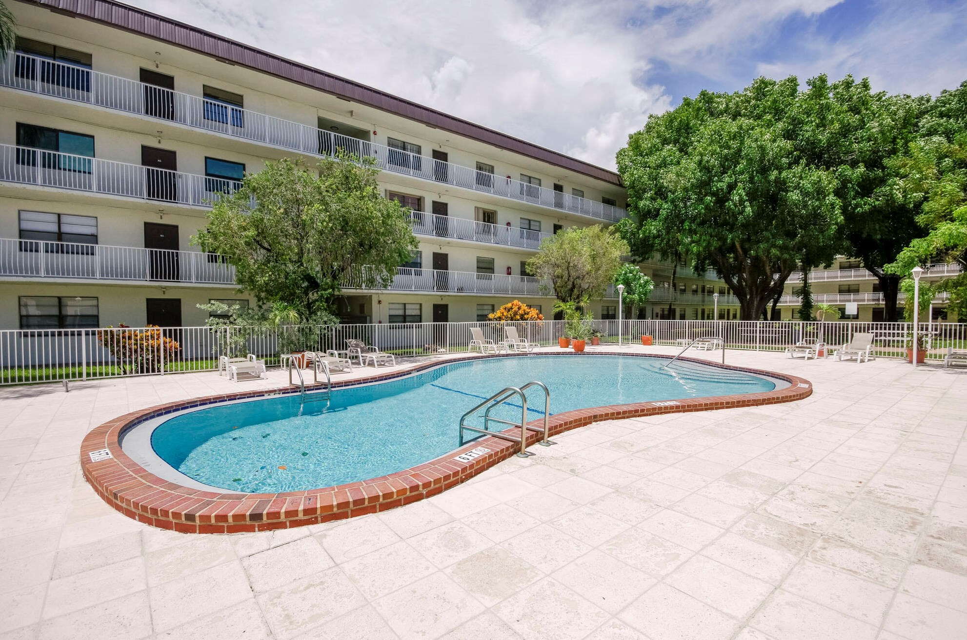 500 Ne 2nd St #428, Dania Beach, FL 33004
