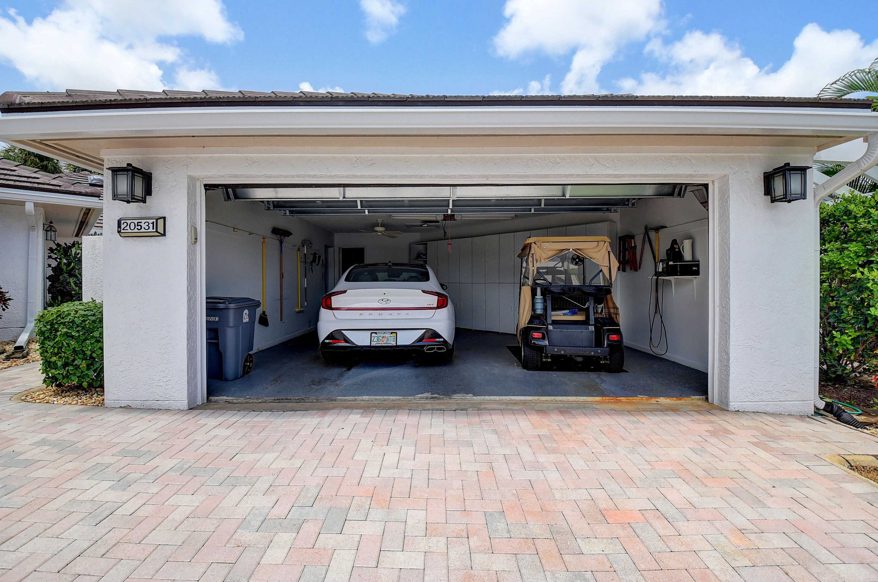 20531 Linksview Dr, Boca Raton, FL 33434-4258