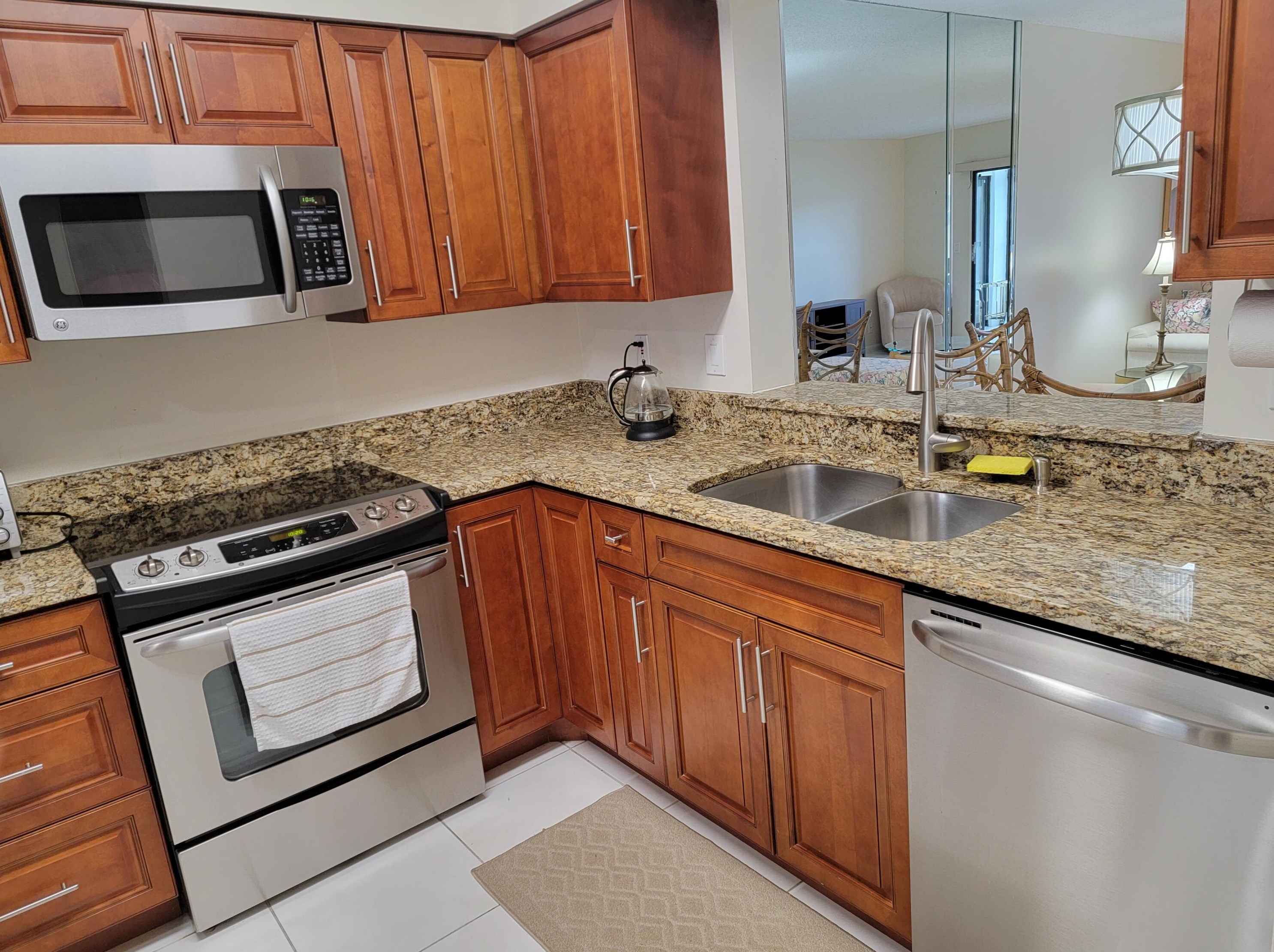 6241 Pointe Regal Cir #108, Delray Beach, FL 33484