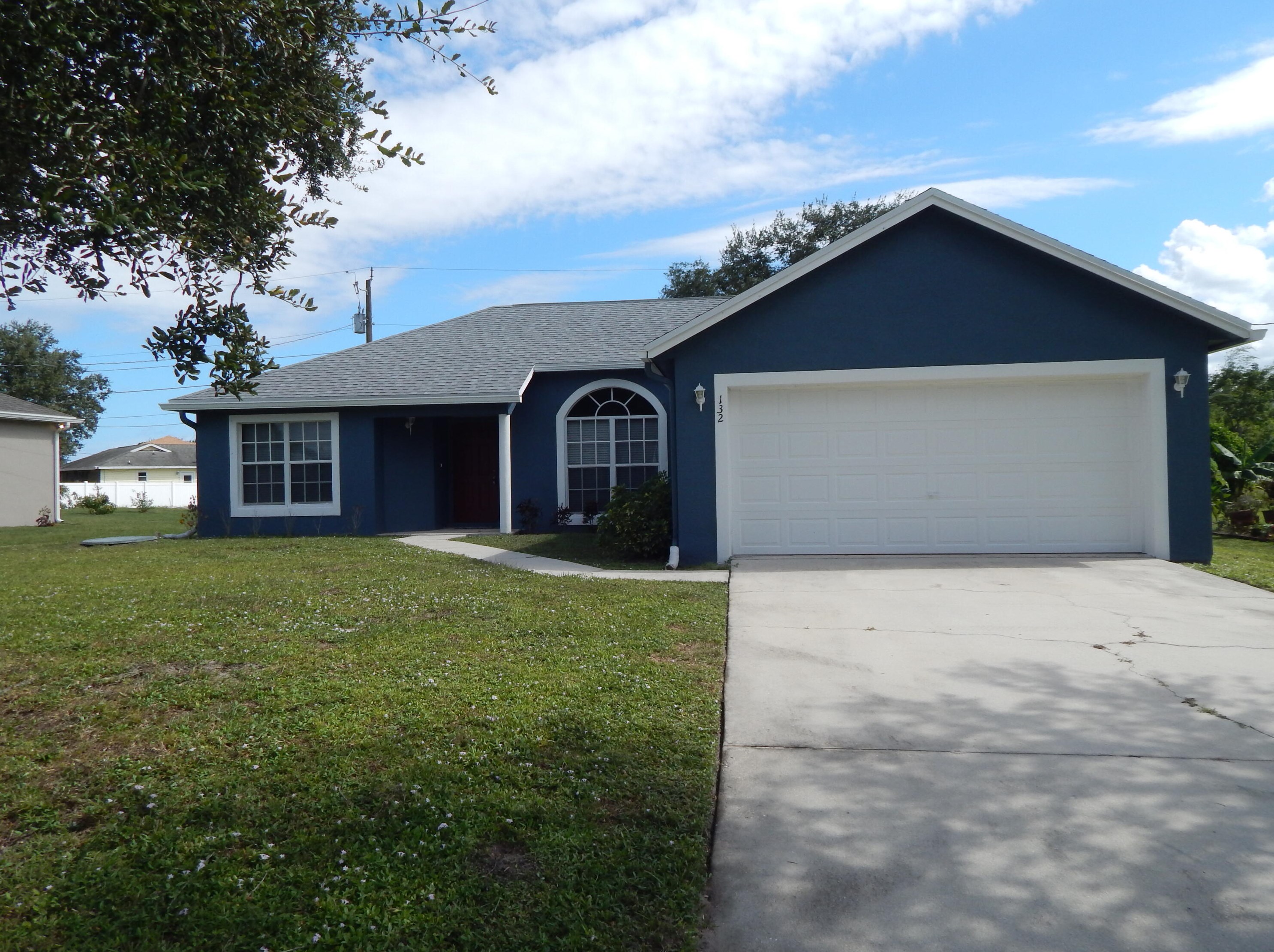 132 Sw Elderberry Dr, Fort Pierce, FL 34953