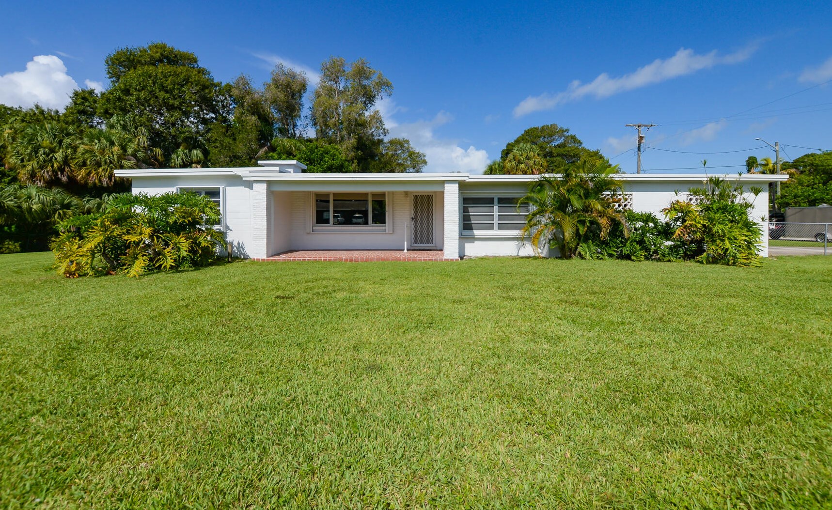 1901 Oleander Blvd, Fort Pierce, FL 34950