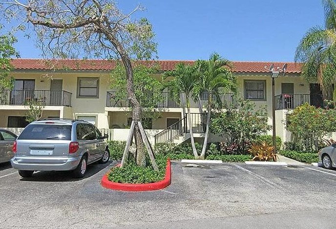1979 Nw 4th Ave #b, Boca Raton, FL 33432
