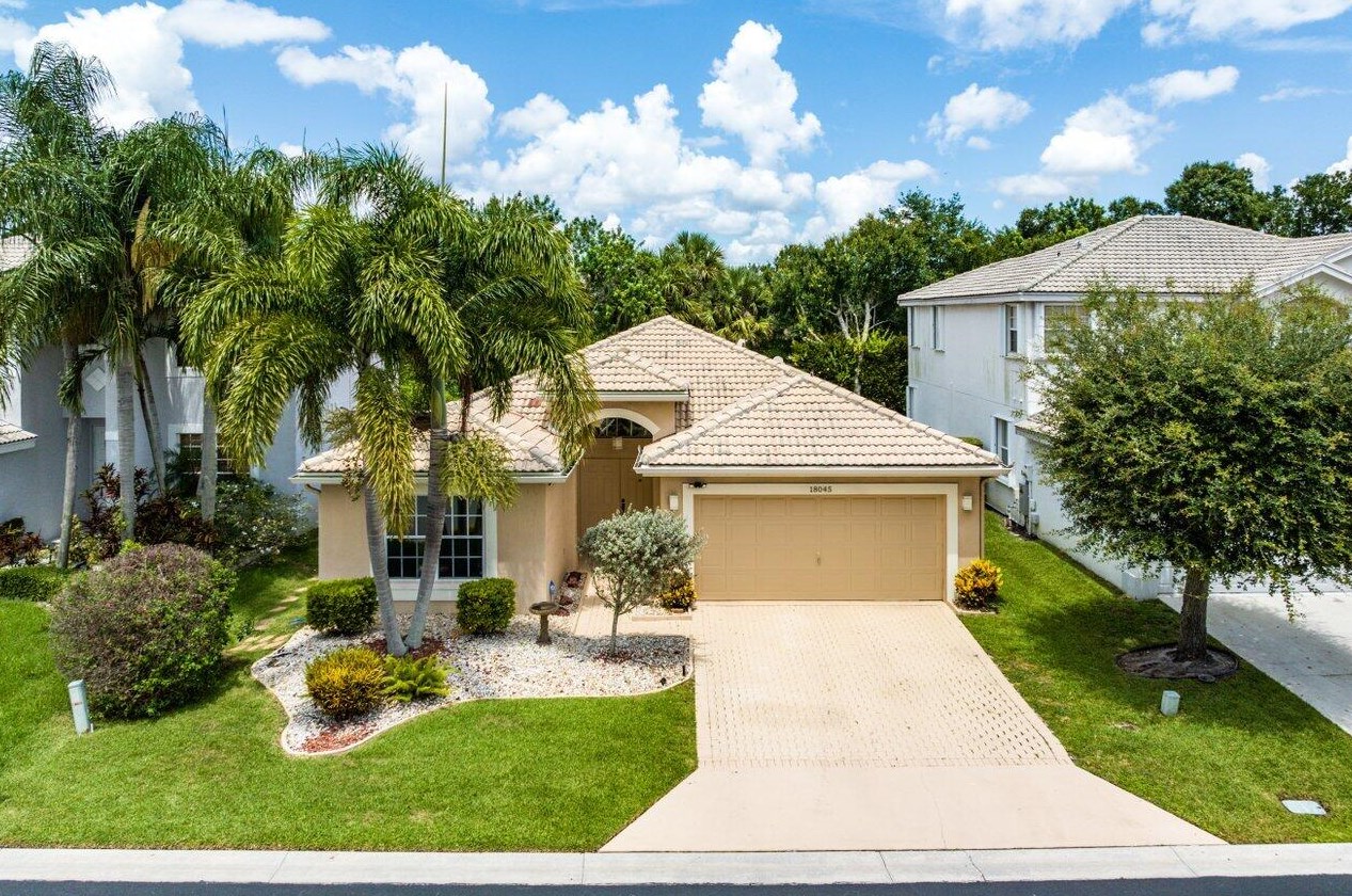 18045 Rhumba Way, Boca Raton, FL 33496-4116