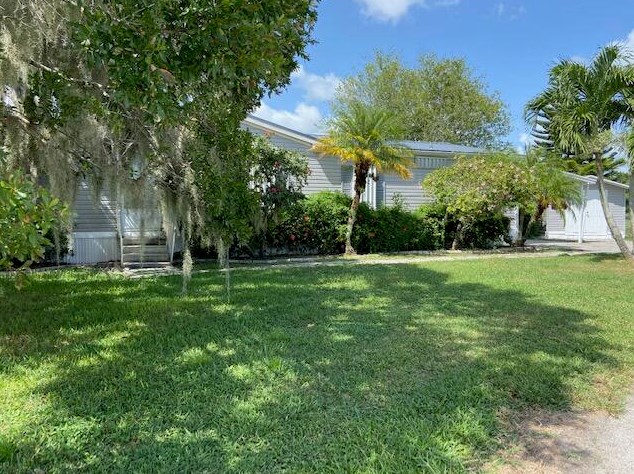 2637 32nd St, Okeechobee, FL 34974-6712