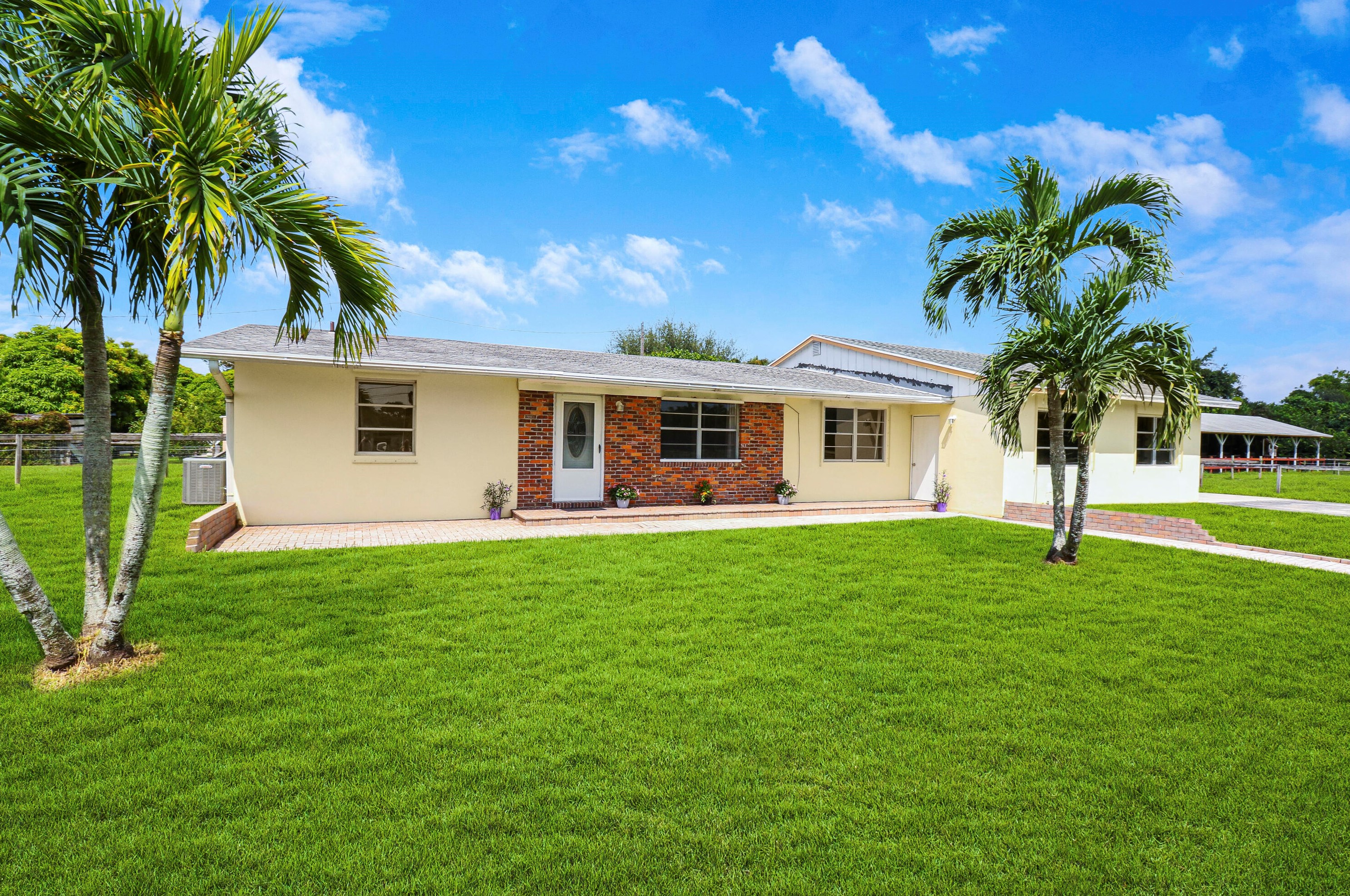 5479 Fearnley Rd, Lake Worth, FL 33467-5654