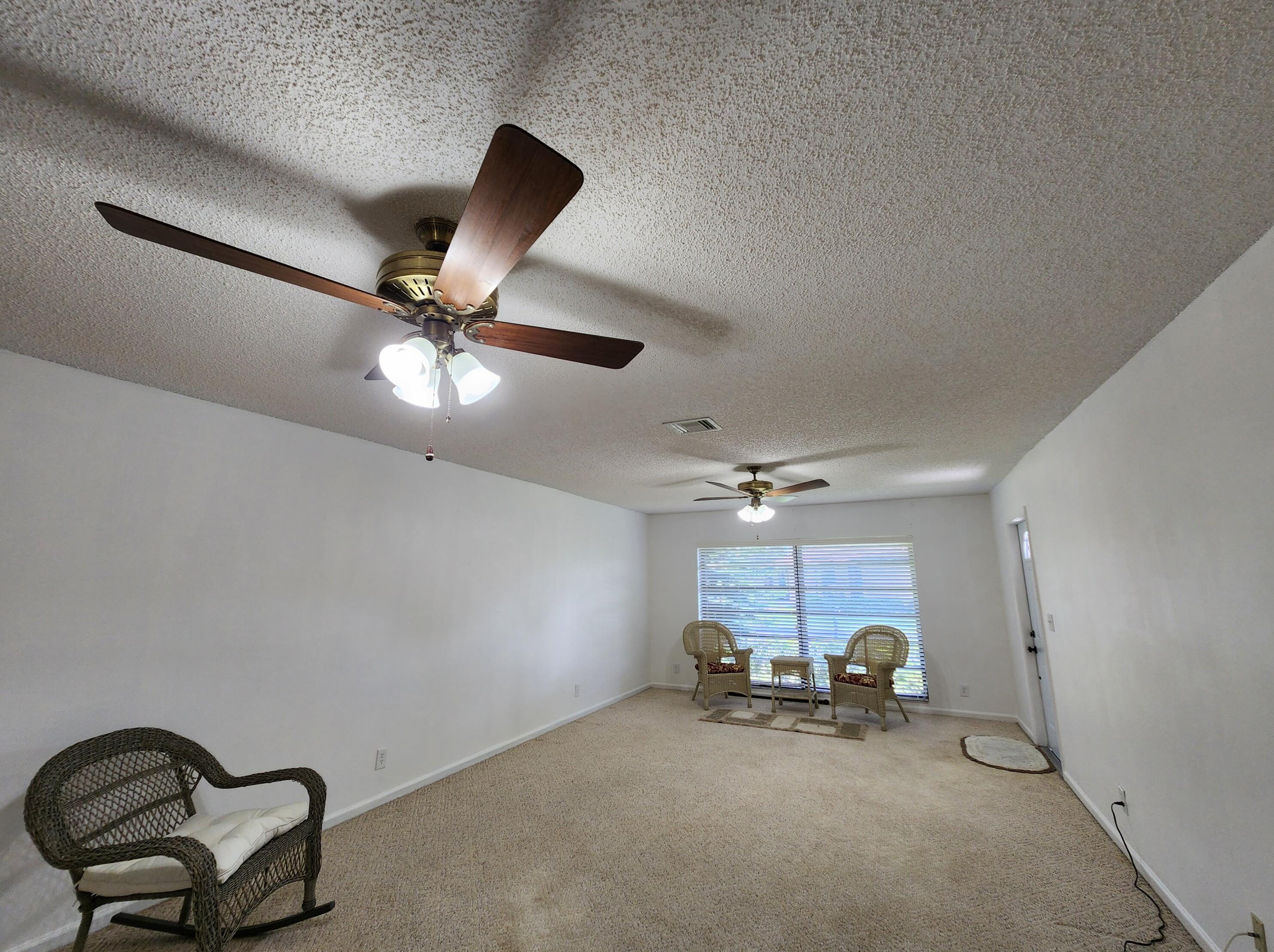 10429 Quailwood Ln Apt B, Boynton Beach, FL