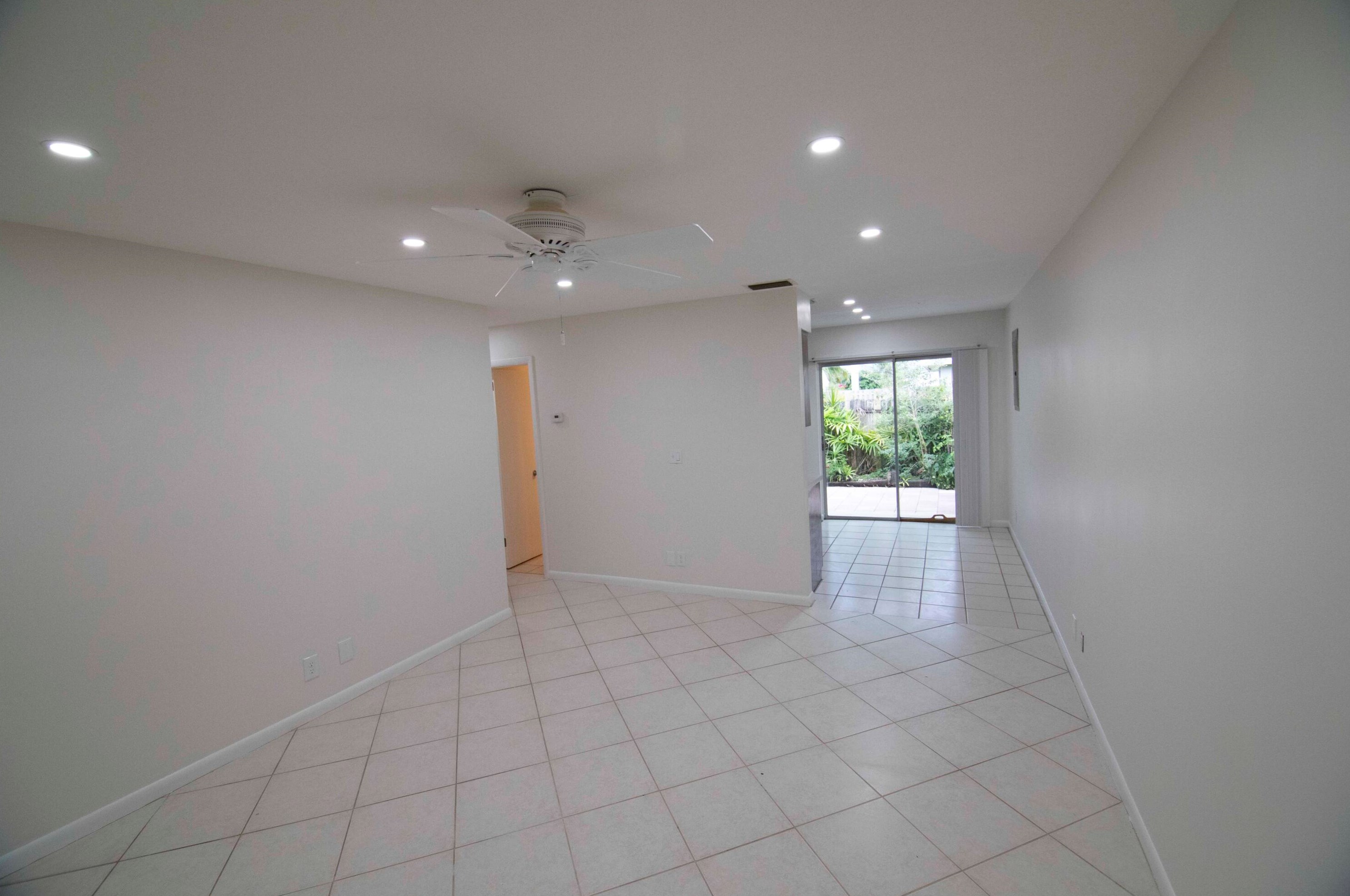 1956 Ridge Rd, West Palm Beach FL  33408-2856 exterior