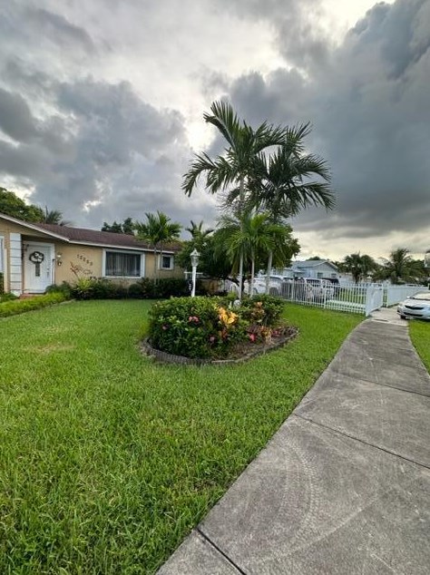12250 186th St, Miami, FL 33177-3160