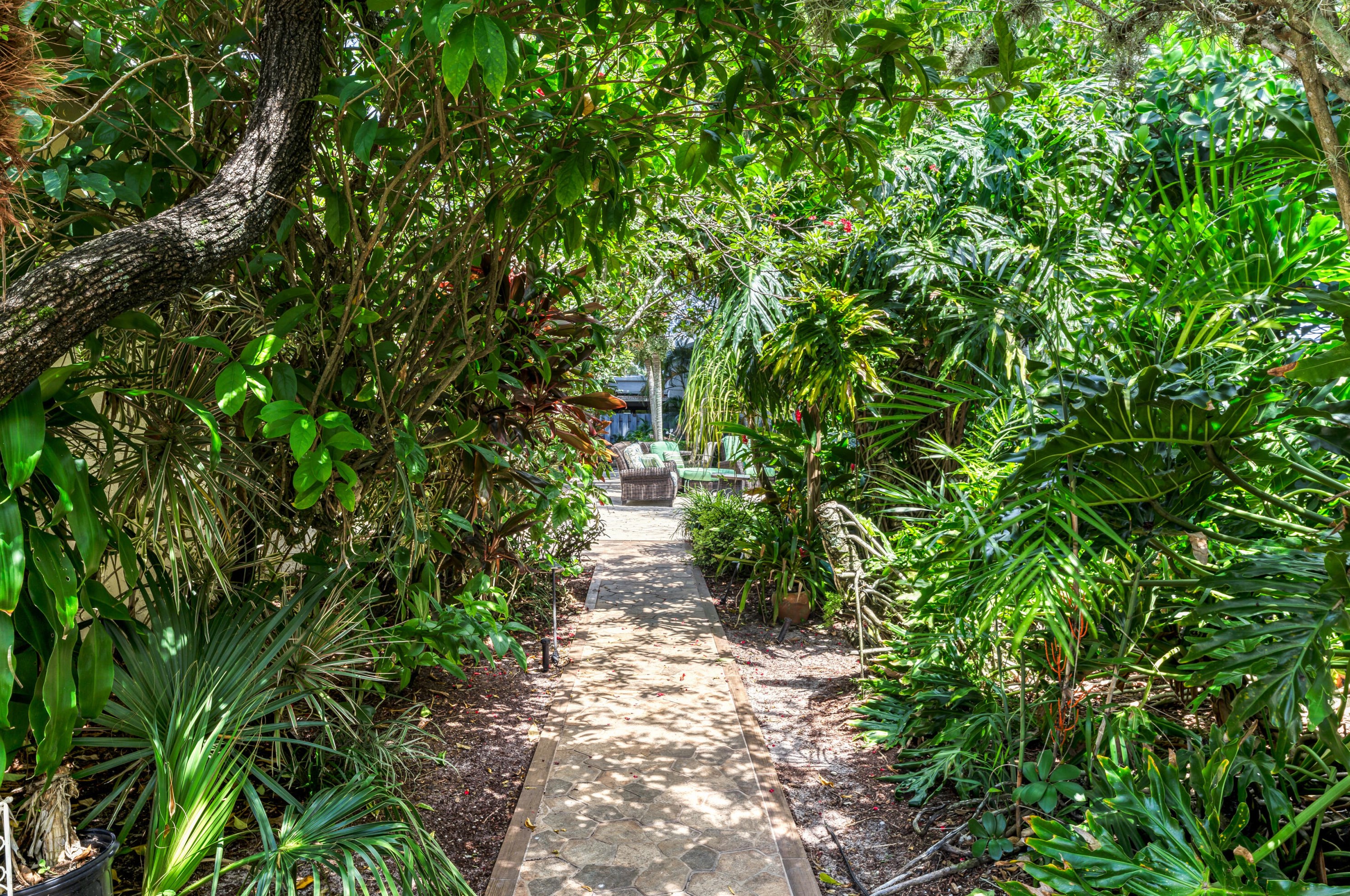 5780 Piping Rock Dr, Boynton Beach, FL 33437