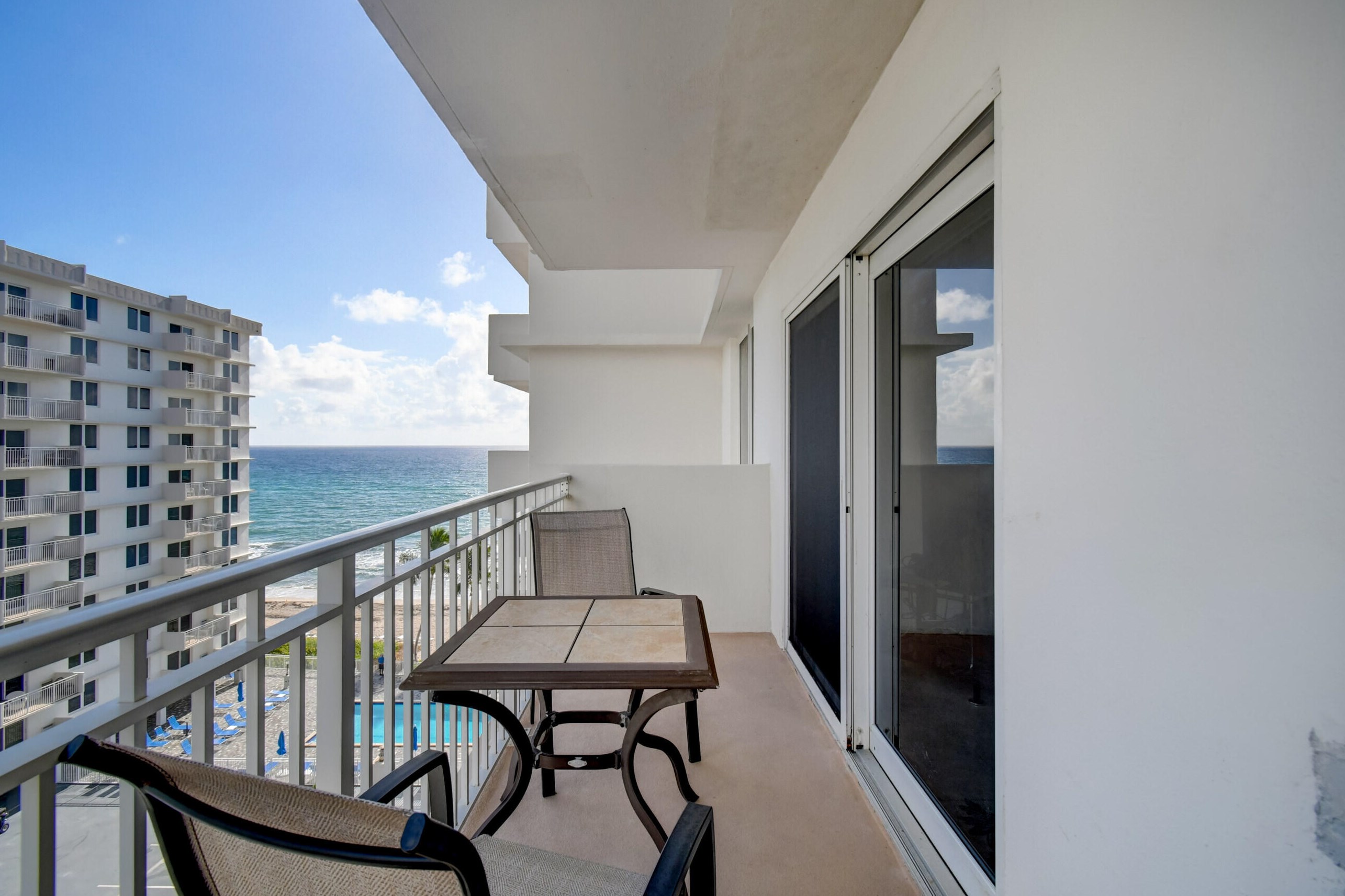3221 S Ocean Blvd #704, Boca Raton, FL 33487