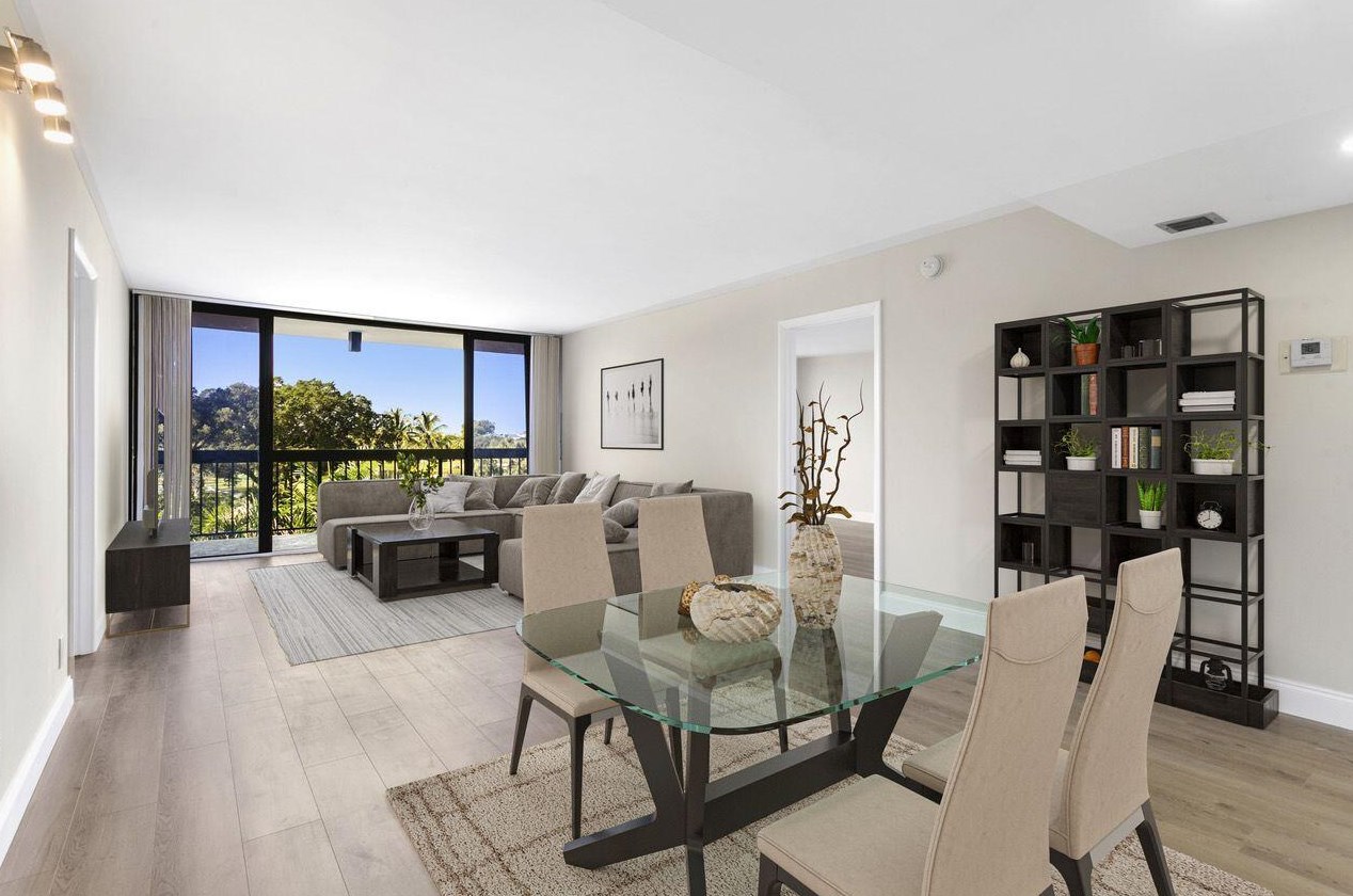 2425 Presidential Way #405, West Palm Beach, FL 33401