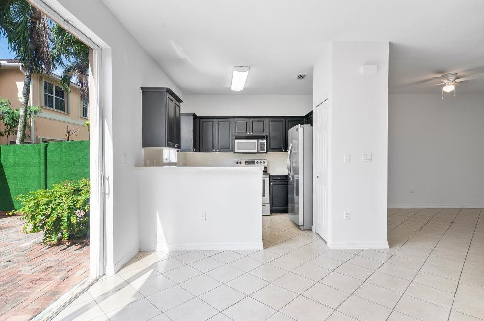12532 125th St, Miami, FL 33186-5551
