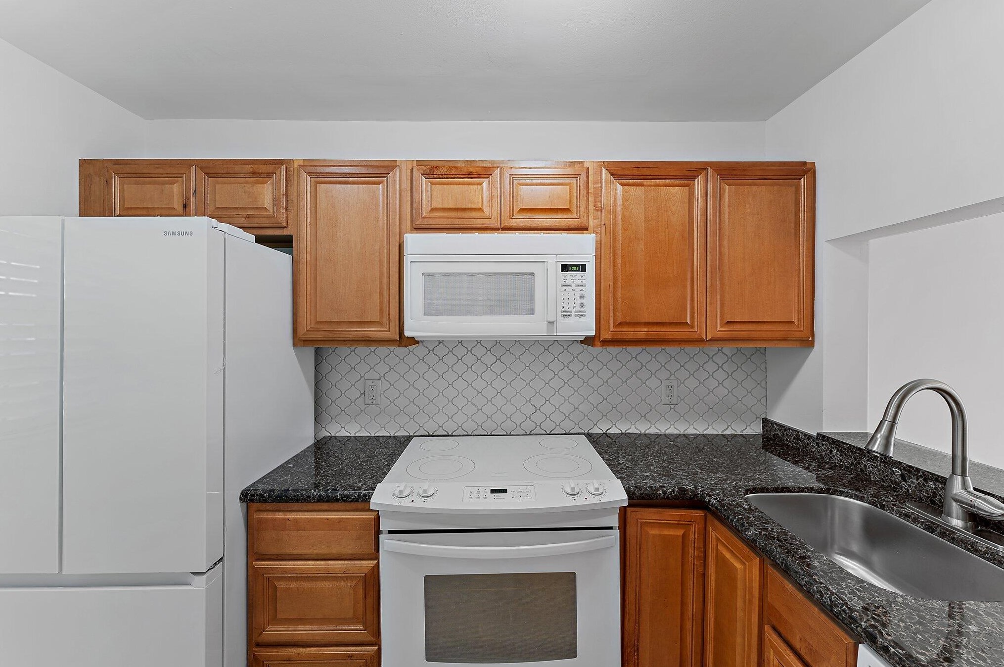 406 Cypress Dr, Jupiter FL  33469-2678 exterior
