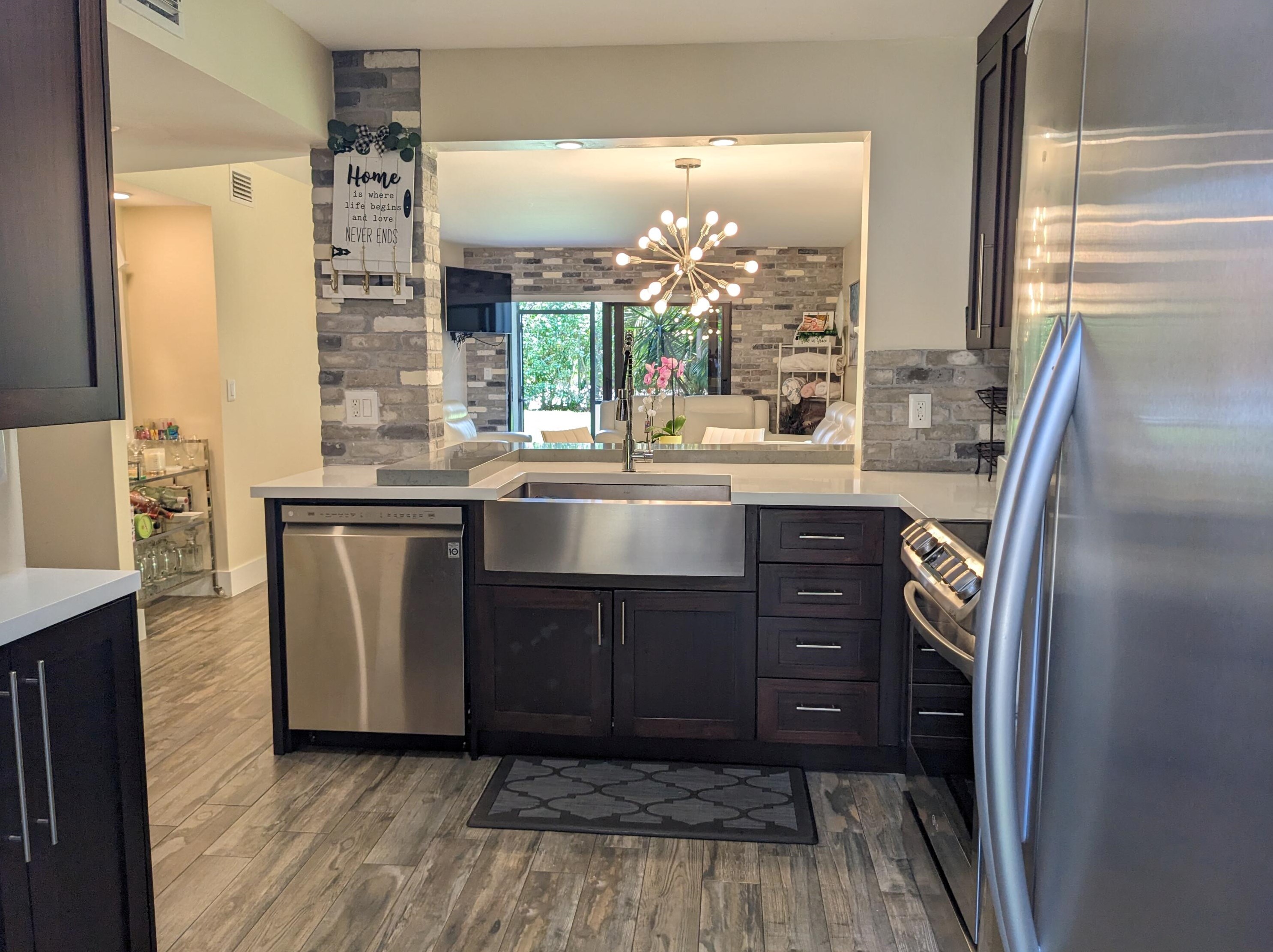 400 Club Cir Apt 107, Boca Raton, FL 33487