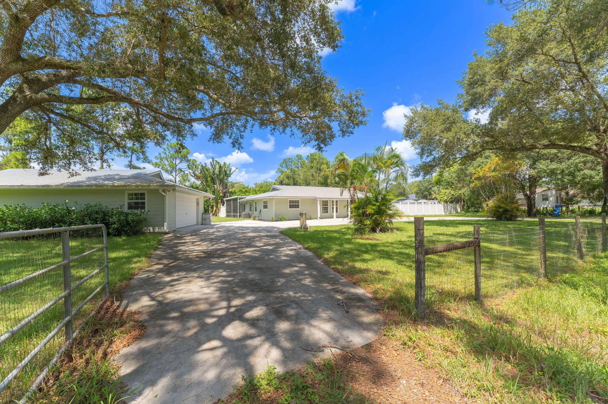 16582 Mellen Ln, Jupiter, FL 33478