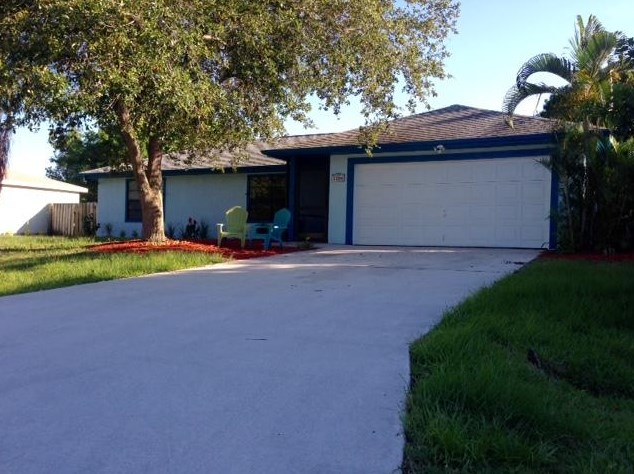 2208 Se Trillo St, Fort Pierce, FL 34952