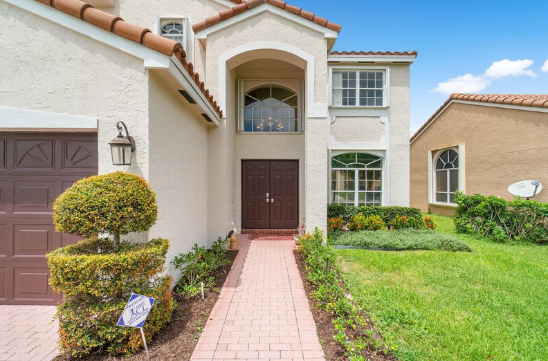 10652 Plainview Cir, Boca Raton FL  33498-6362 exterior