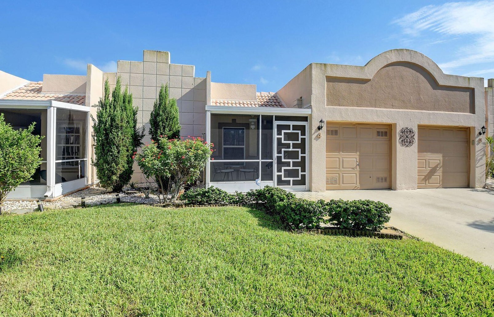 9111 Tracy Ct, Boca Raton, FL 33496-2169