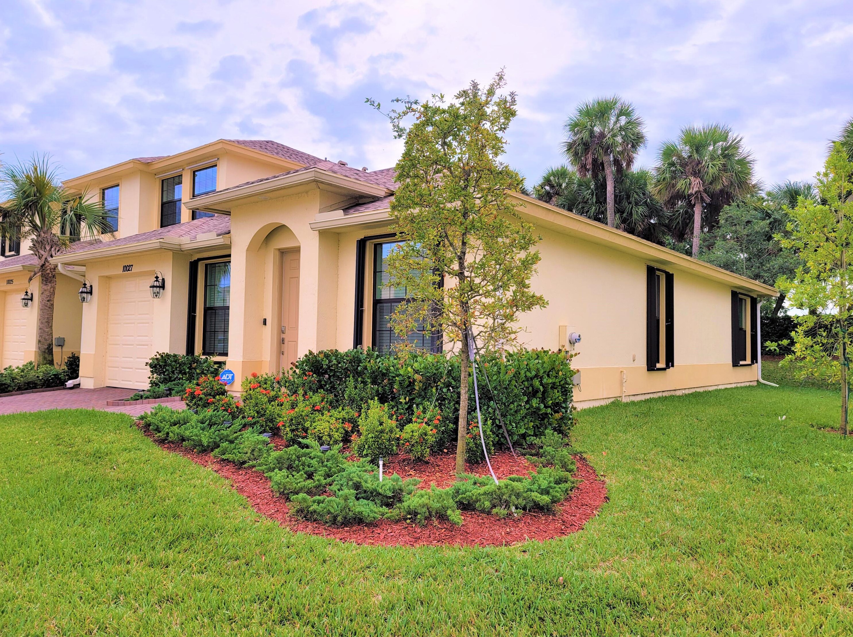 10027 W Villa Cir, Vero Beach, FL 32966