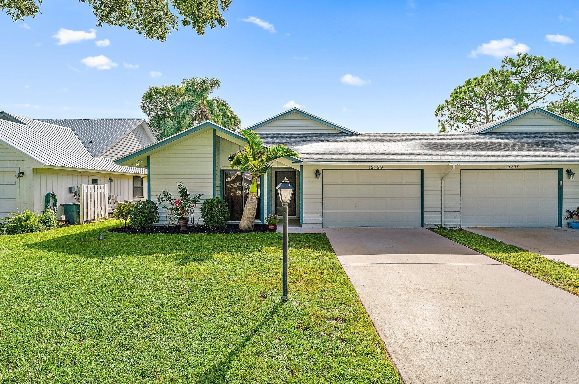12729 Cascades Ct, Hobe Sound, FL 33455-7662