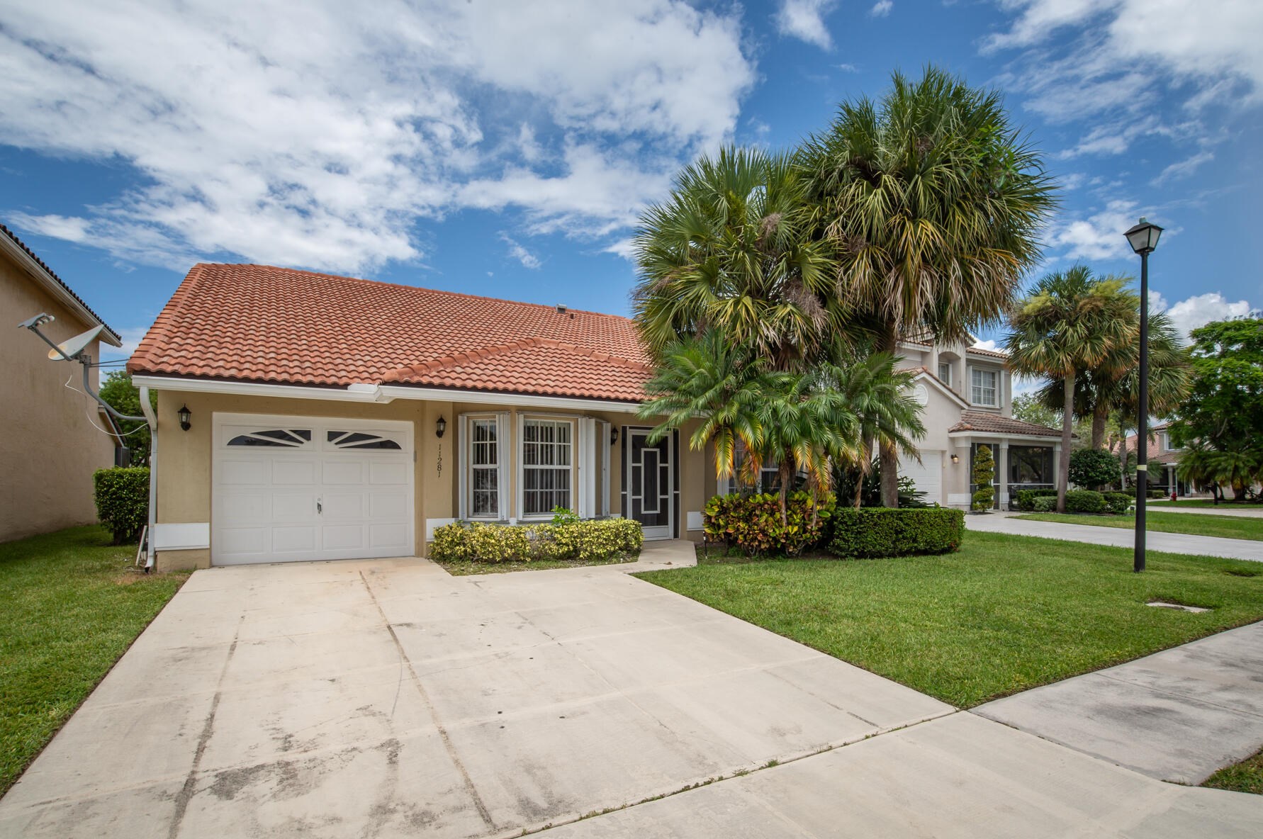 11281 Coral Key Dr, Boca Raton, FL 33498-1962