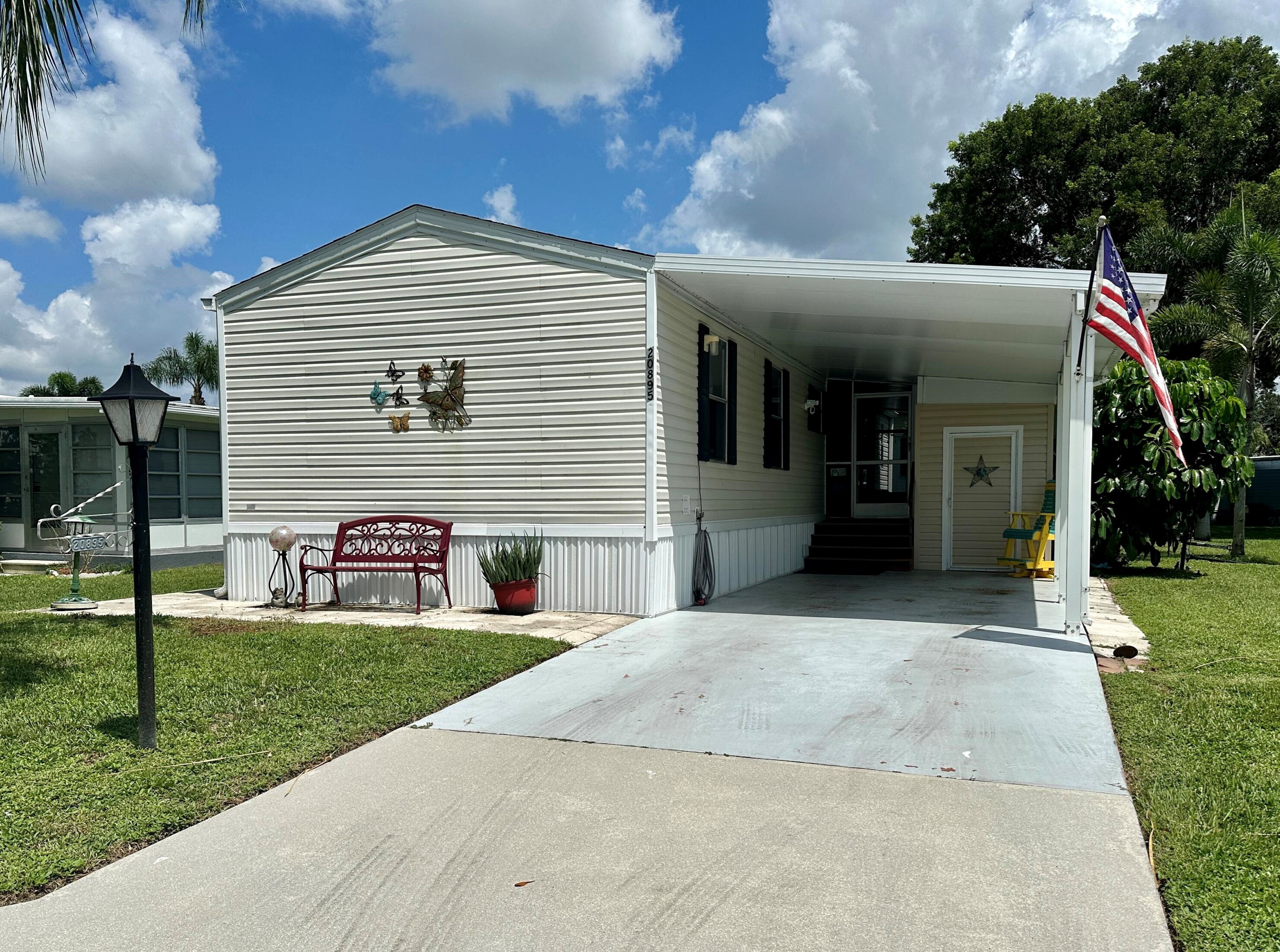20895 Sunrise Dr, Boca Raton, FL 33433-1520