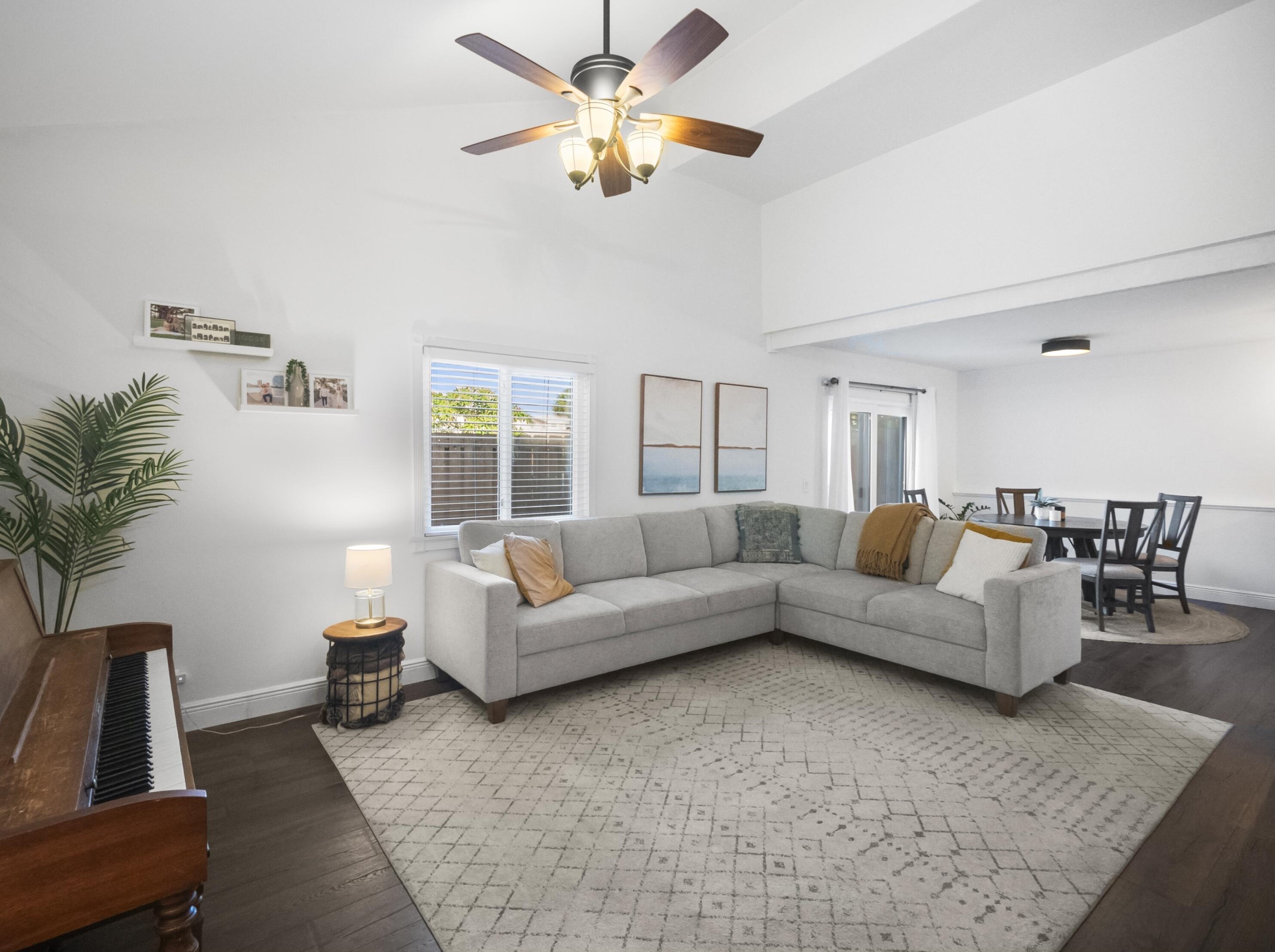 312 Maplecrest Cir, Jupiter, FL 33458