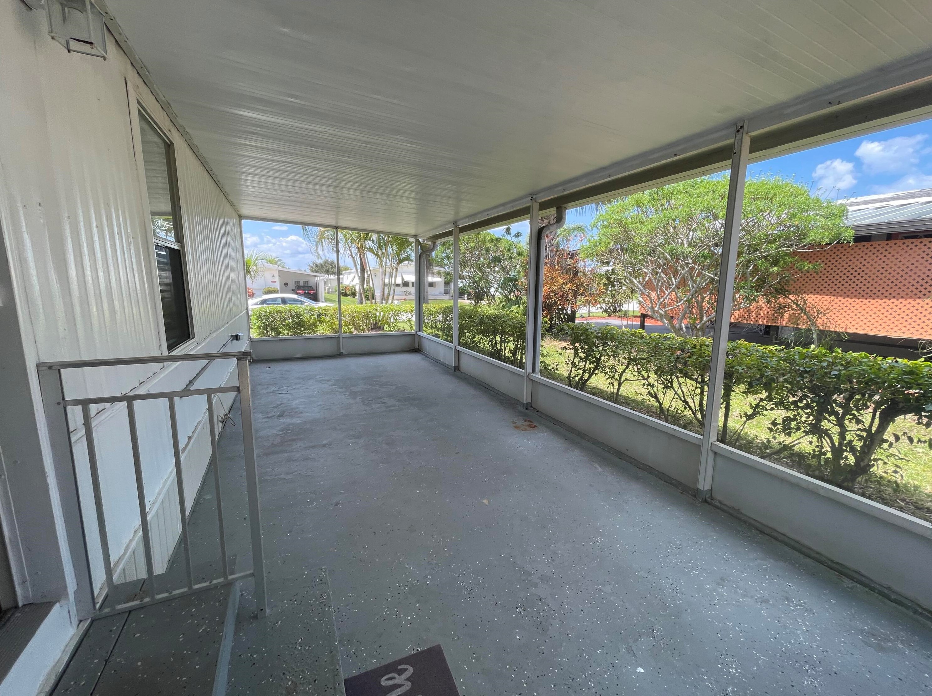 7048 Delegate St, Hobe Sound FL  33455-6022 exterior