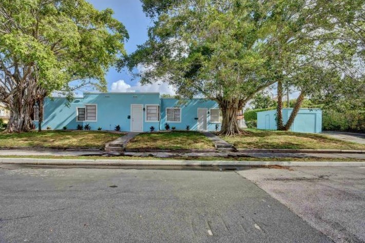 3000 Broadway #3, West Palm Beach, FL 33407