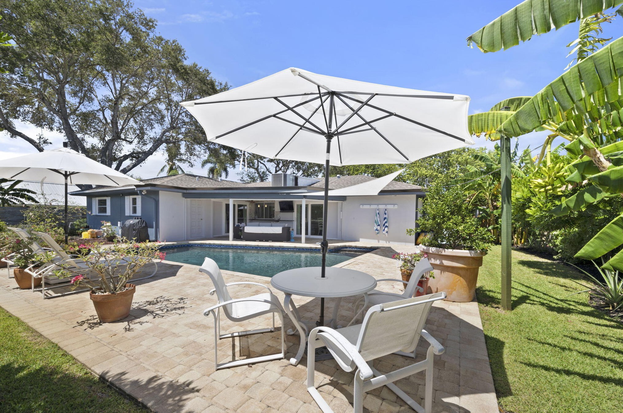 11 Splitrail Cir, Jupiter, FL 33469-1514