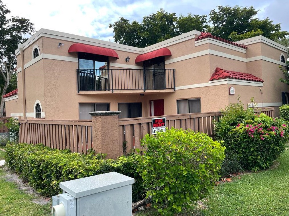 8243 Thames Blvd #d, Boca Raton, FL