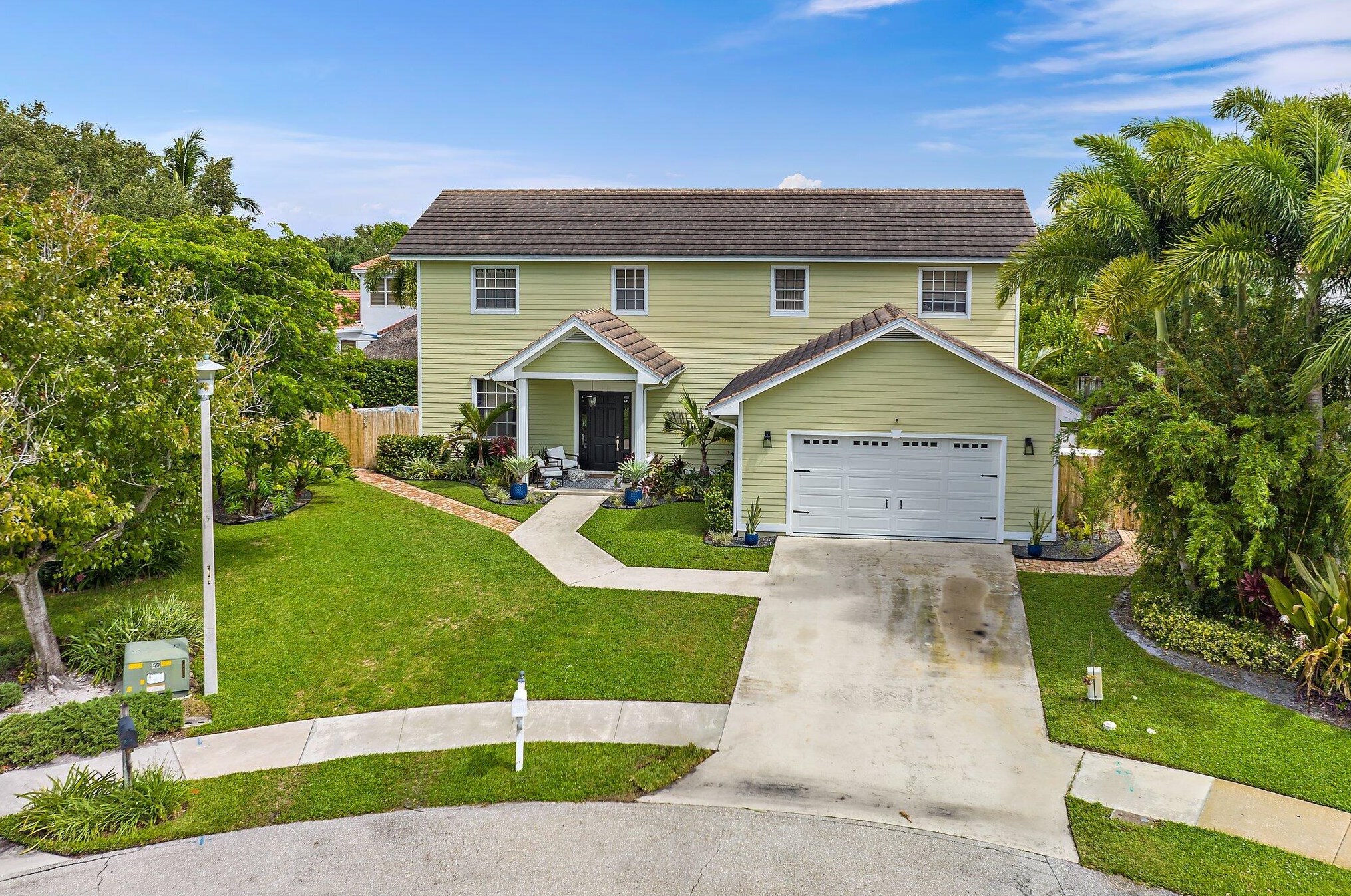 97 Beechwood Trl, Jupiter FL  33469-2101 exterior
