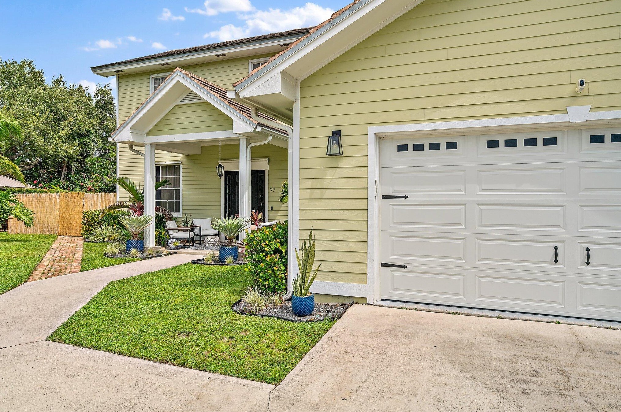 97 Beechwood Trl, Jupiter FL  33469-2101 exterior