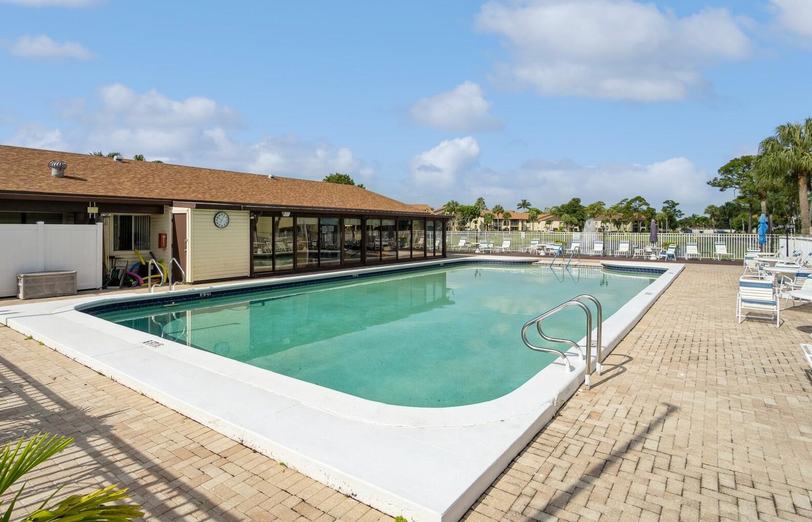 3560 Pine Needle Dr, Lake Worth FL  33463-1316 exterior