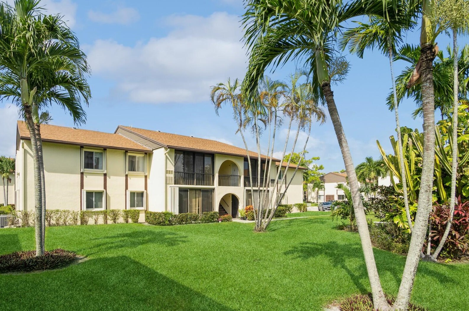 3560 Pine Needle Dr #c-2, Lake Worth, FL 33463