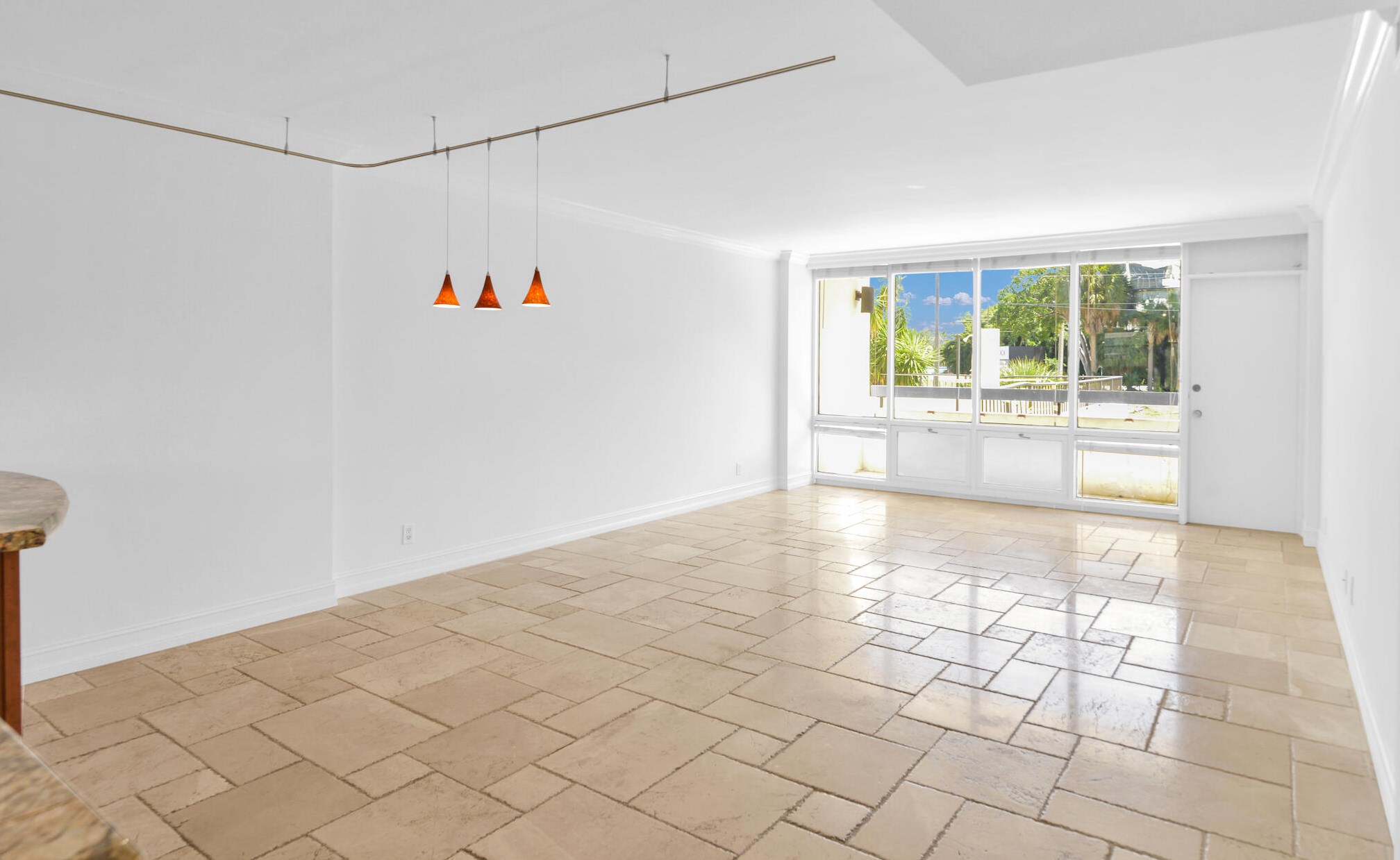 1401 S Federal Hwy #106, Boca Raton, FL 33432