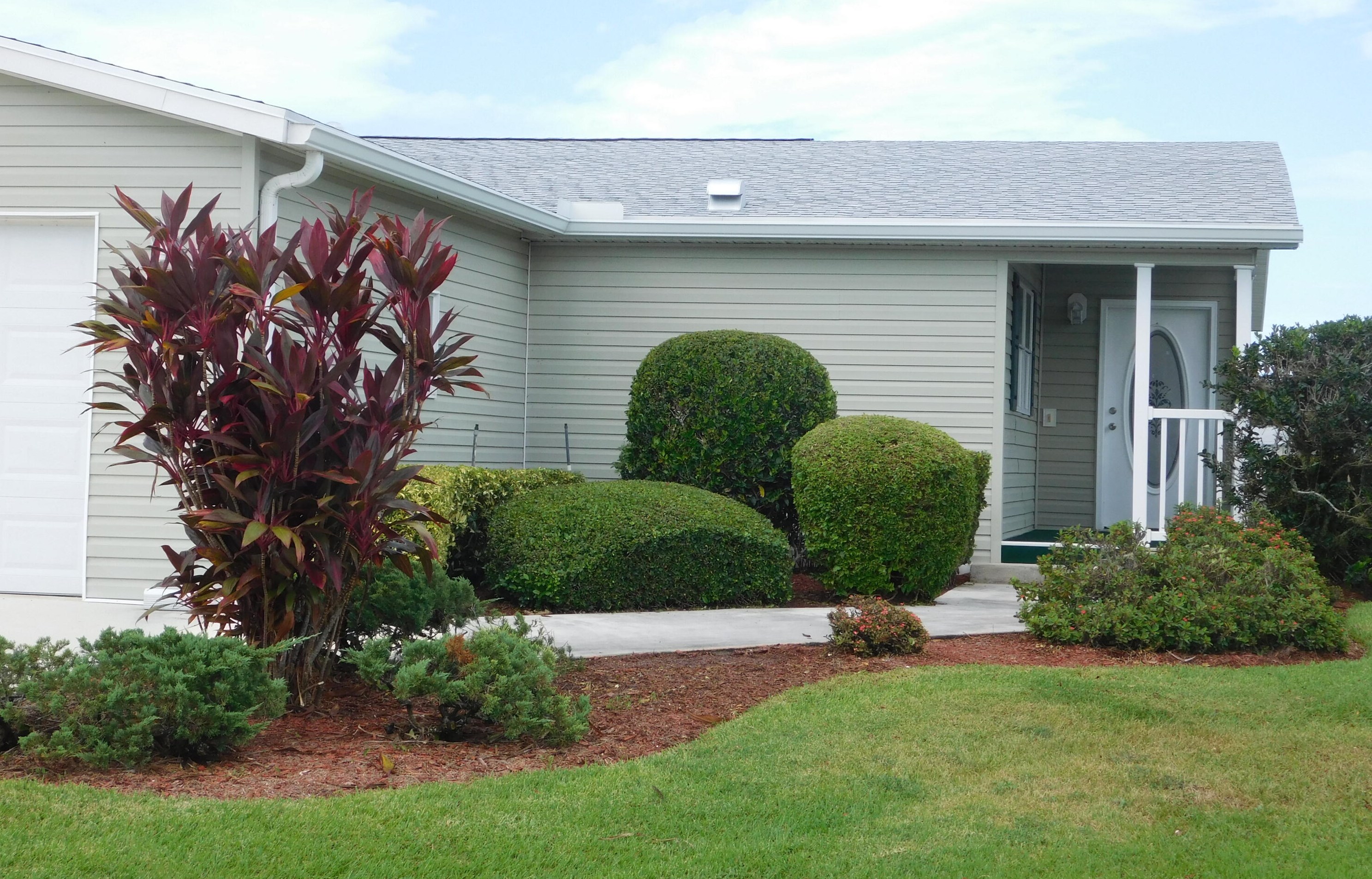 8044 Long Dr, Fort Pierce, FL 34952