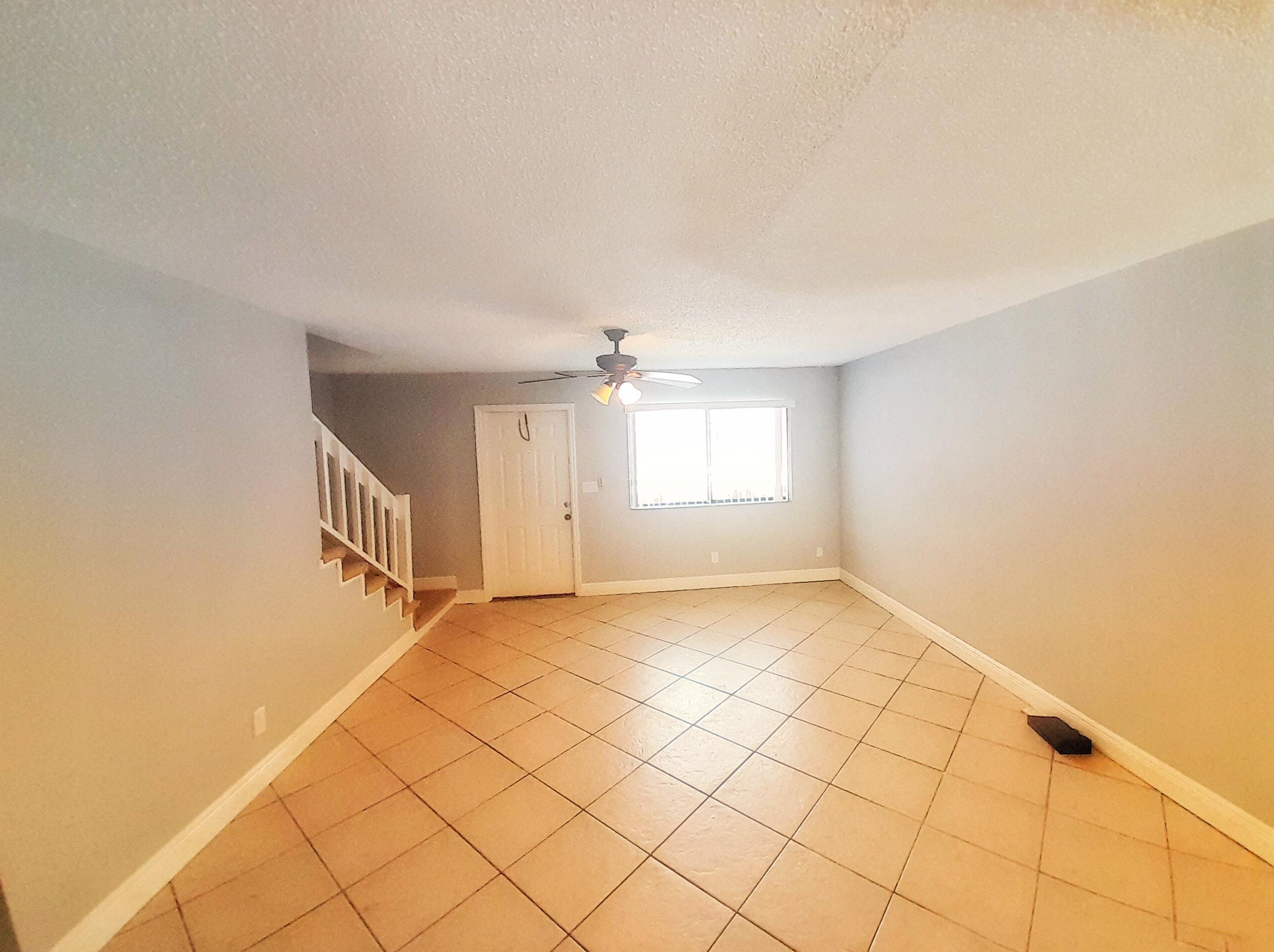 6504 Dockside Cir, Lake Worth, FL 33463