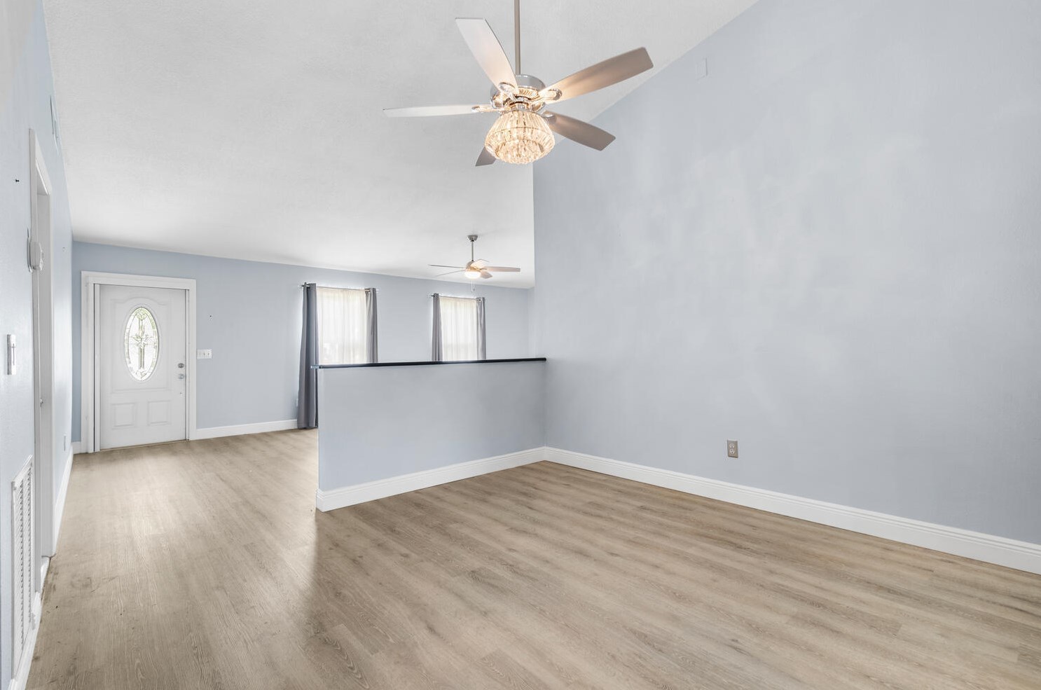 5190 Canal Cir, Lake Worth FL 33467-1840 exterior